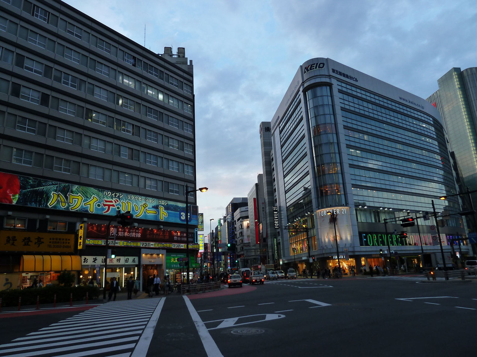 Picture Japan Tokyo Shinjuku 2010-06 9 - Flight Shinjuku