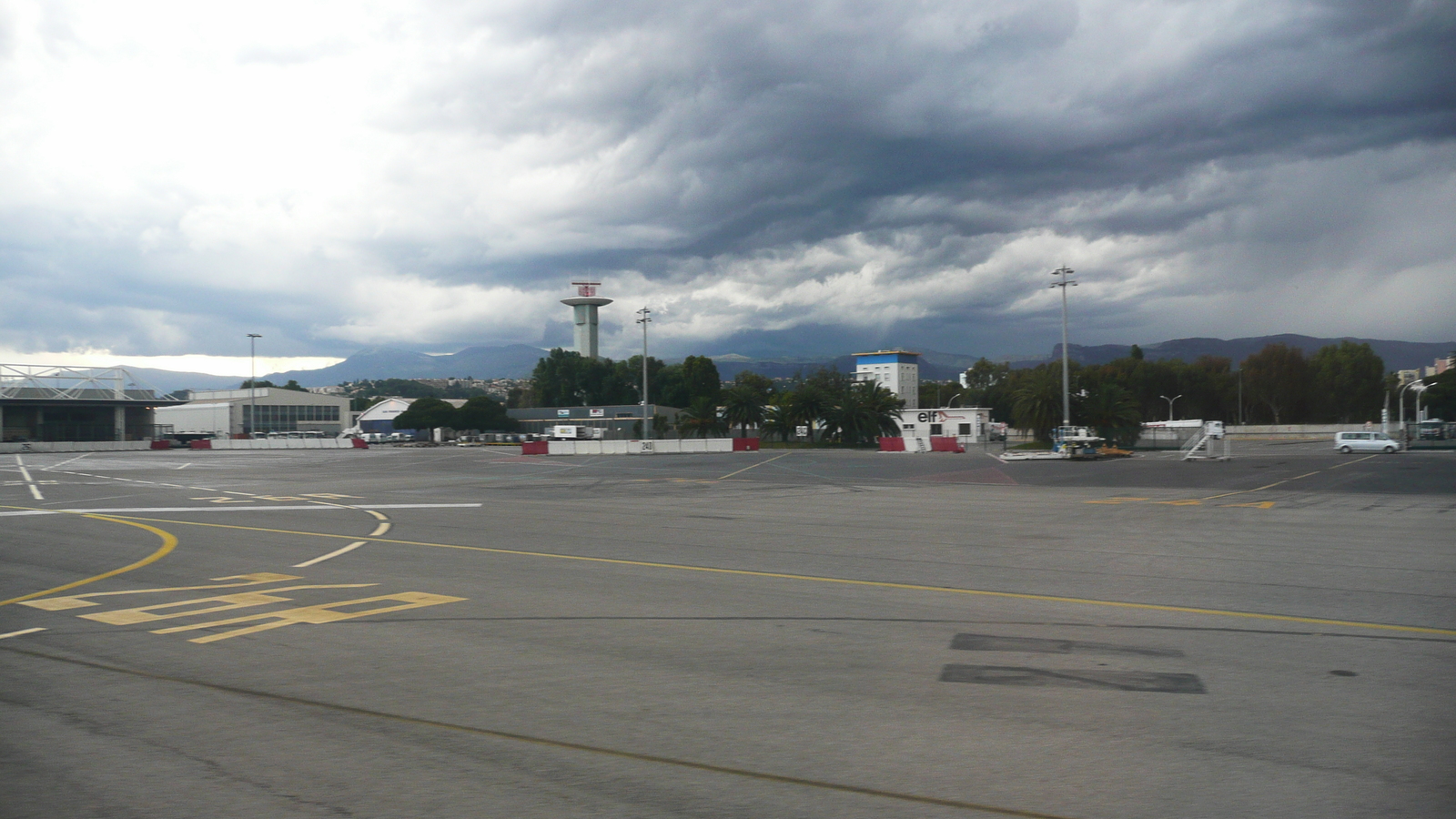 Picture France Nice Airport 2007-07 22 - Sight Nice Airport