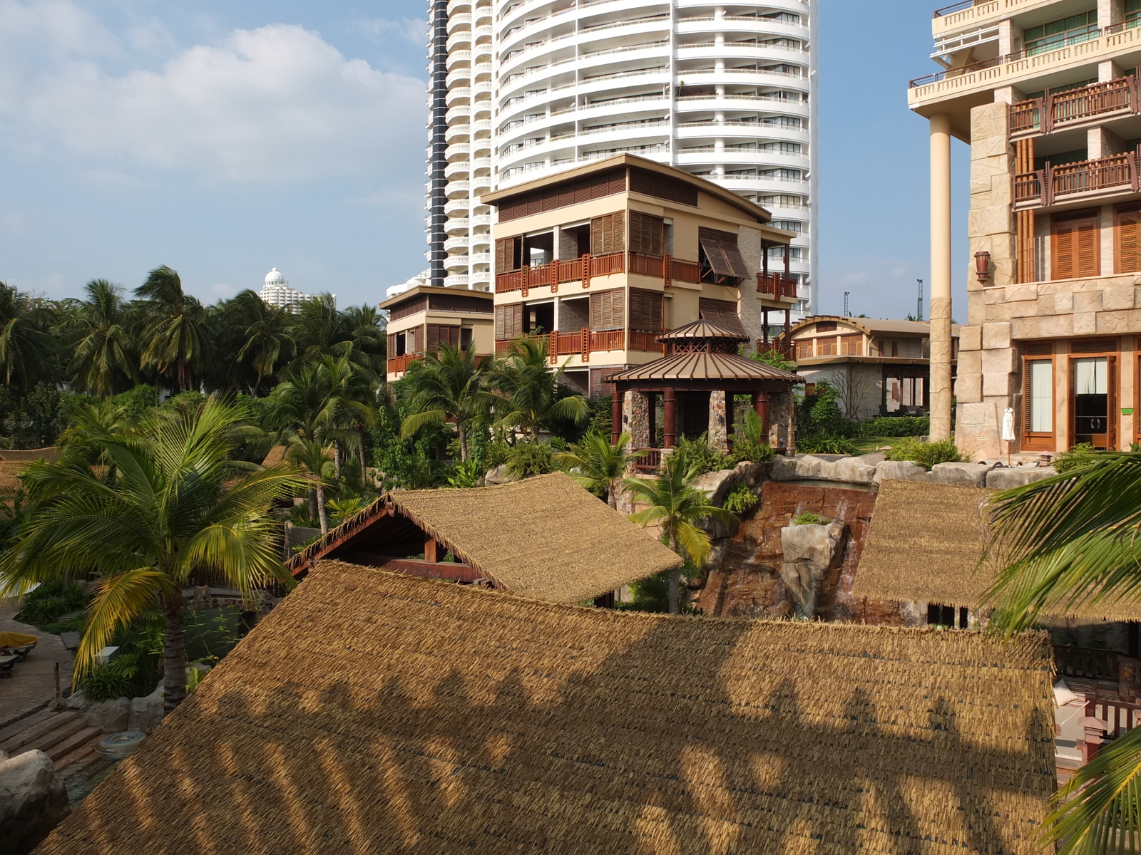 Picture Thailand Pattaya Centara Hotel 2011-12 94 - Perspective Centara Hotel