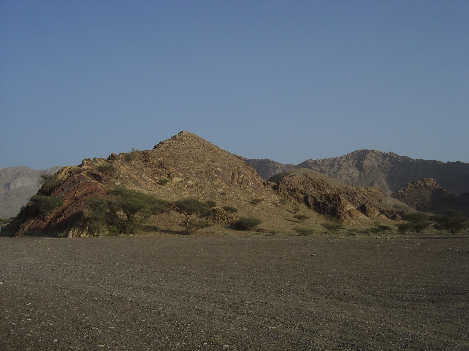 Picture Sultanate of Oman Buraimi to Mahada road 2005-03 16 - Flight Buraimi to Mahada road