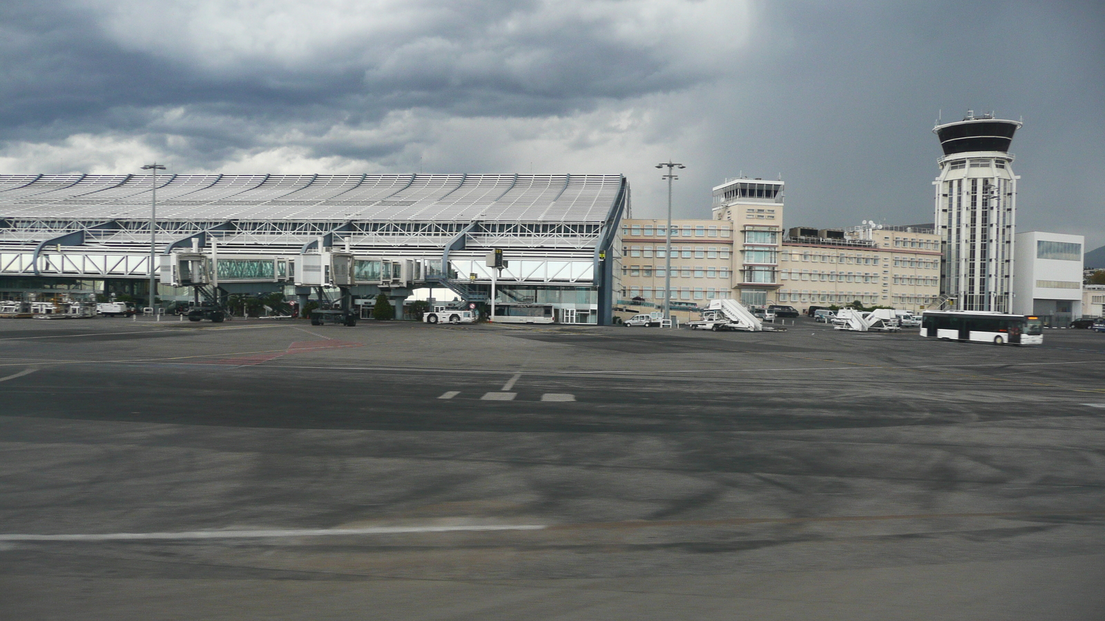 Picture France Nice Airport 2007-07 29 - Sightseeing Nice Airport