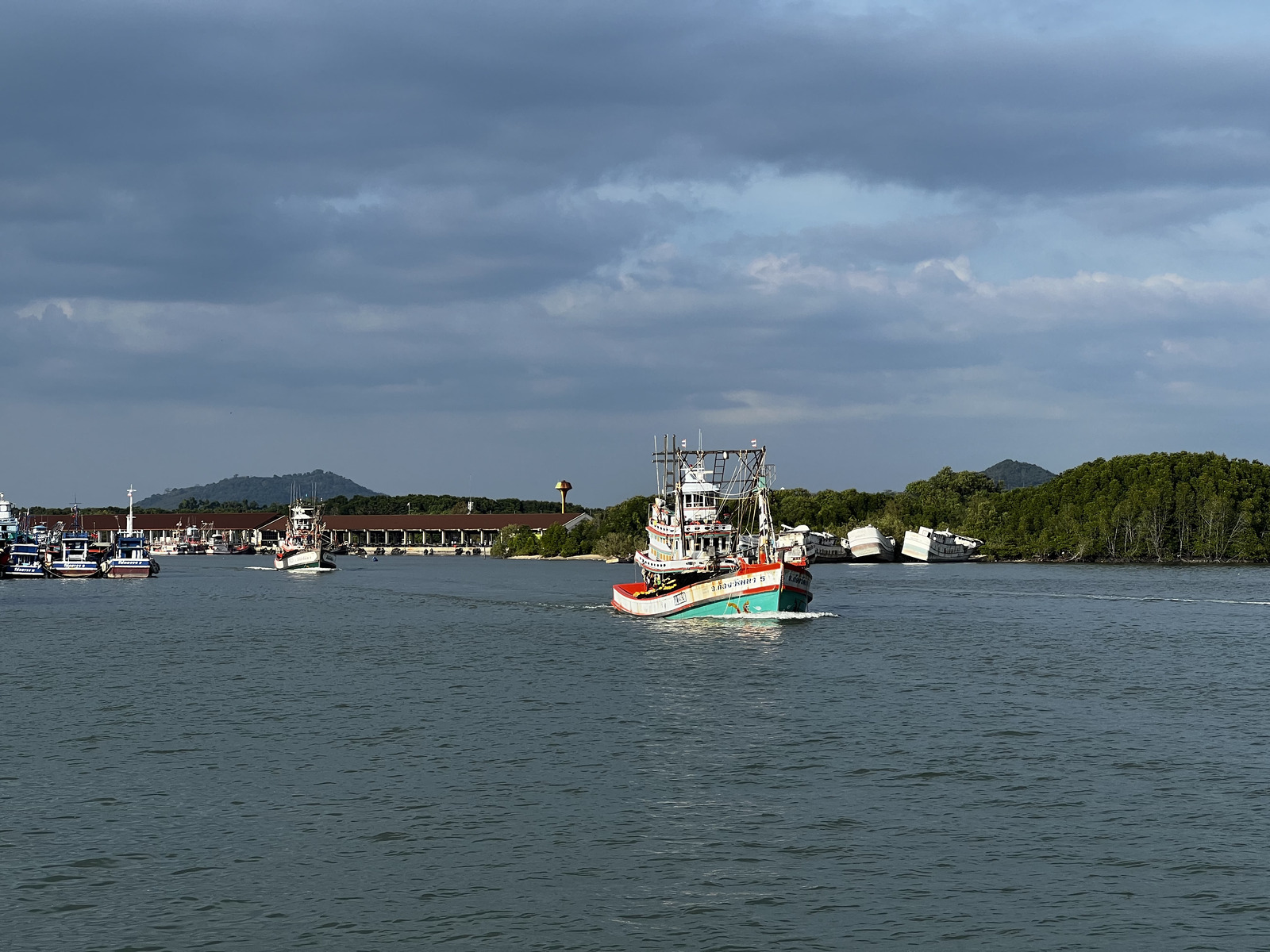 Picture Thailand Ko Phi Phi to Phuket Ferry 2021-12 22 - Picture Ko Phi Phi to Phuket Ferry