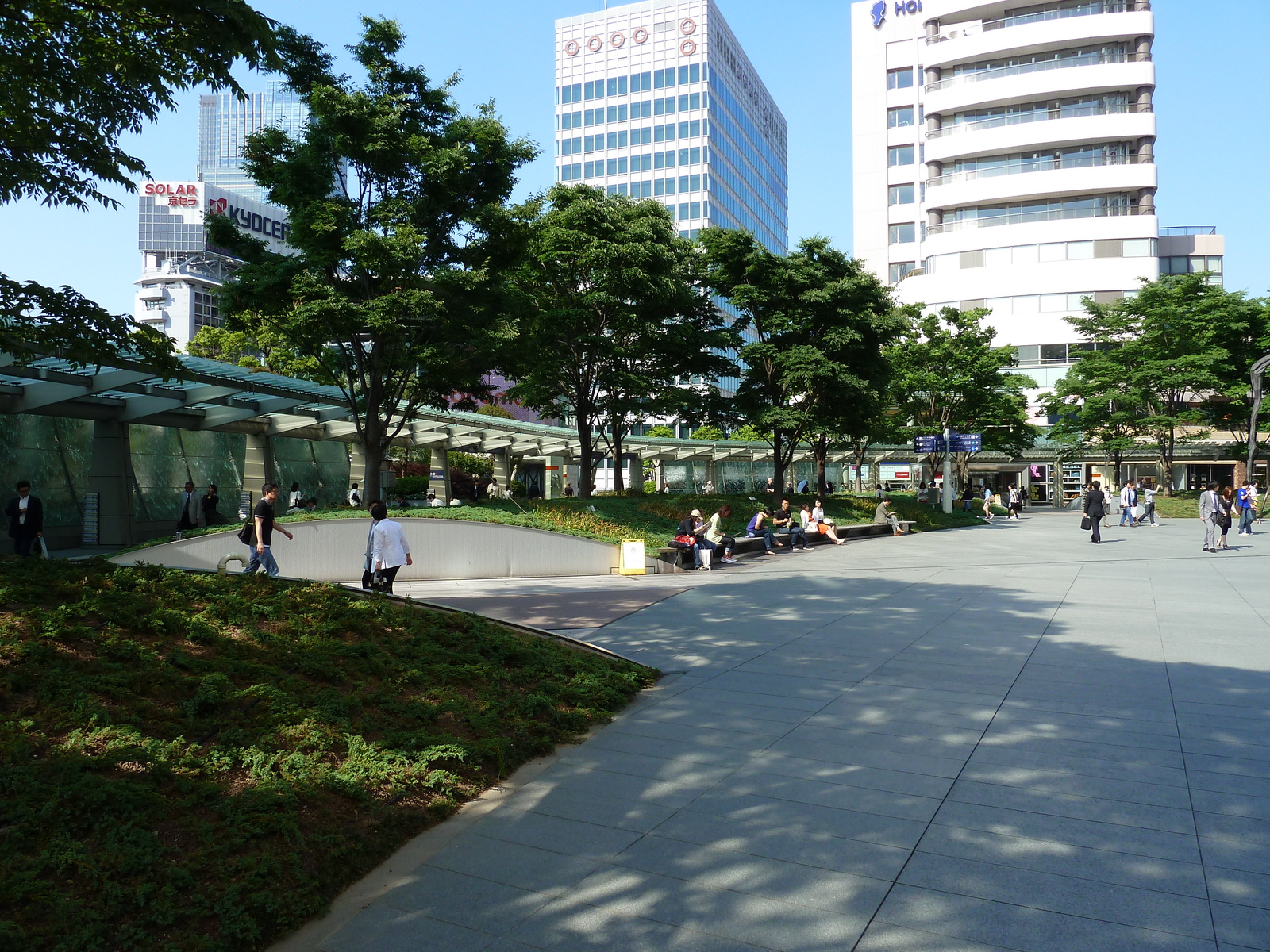 Picture Japan Tokyo Roppongi Hills 2010-06 54 - Photographer Roppongi Hills