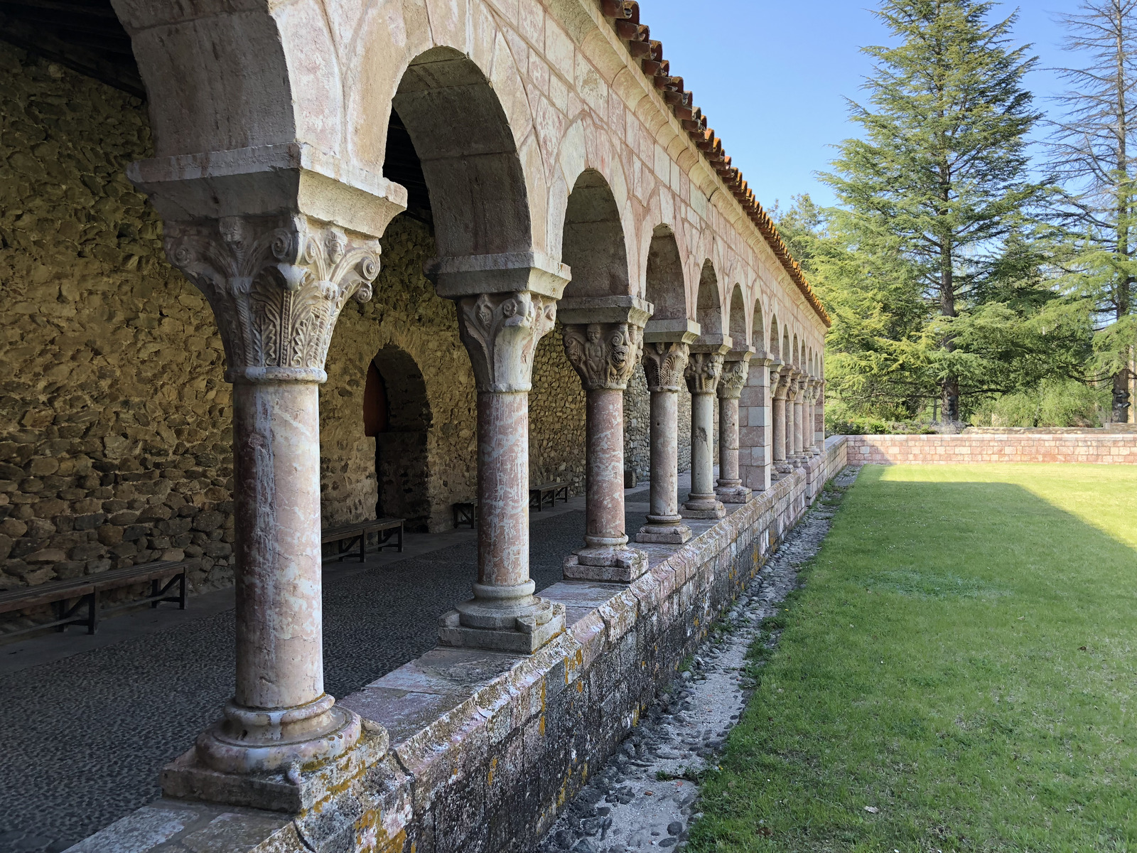 Picture France Abbaye Saint-Michel de Cuxa 2018-04 43 - Travel Abbaye Saint-Michel de Cuxa