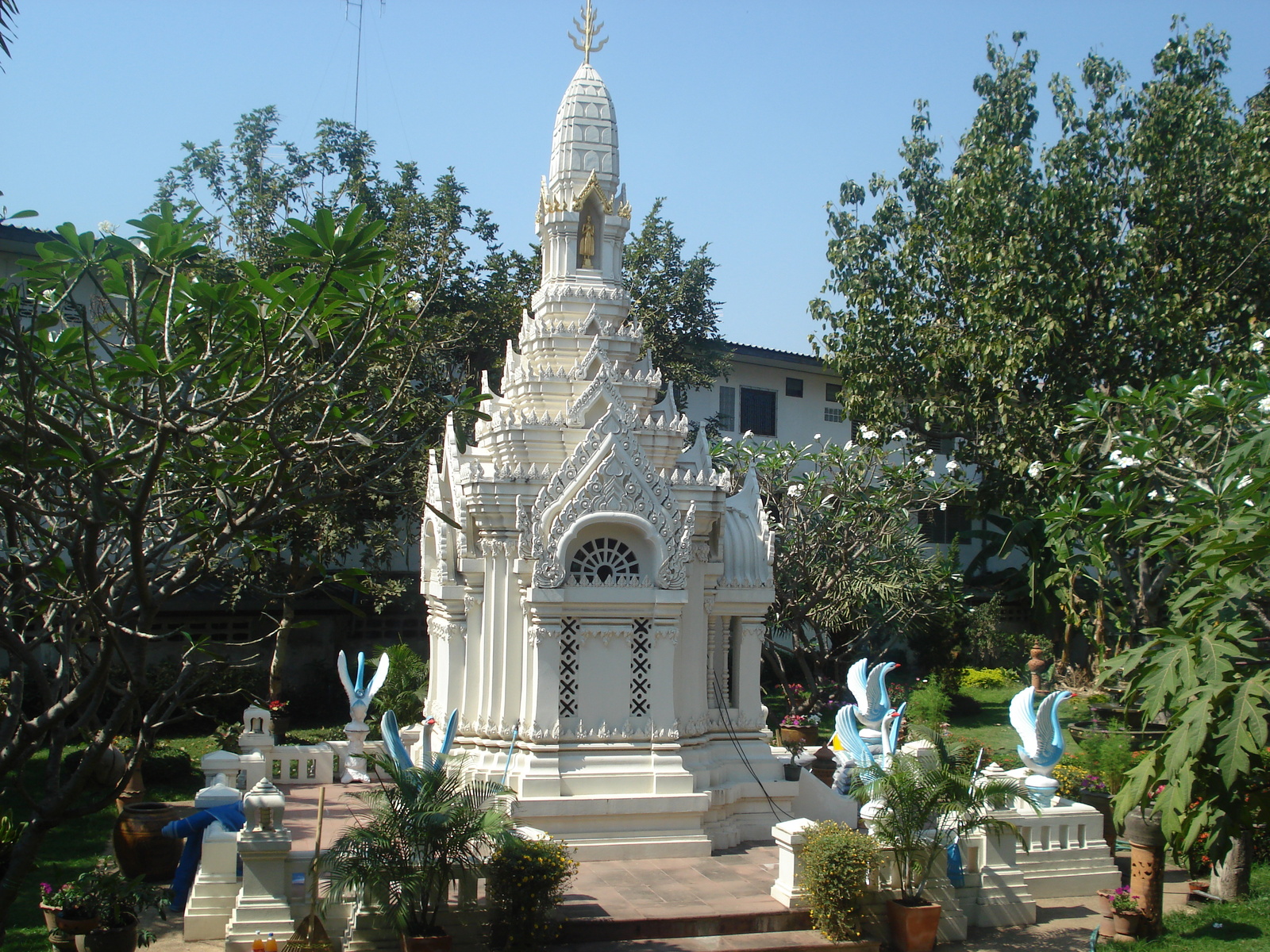 Picture Thailand Phitsanulok Wat Ratcha Bhurana 2008-01 5 - Journey Wat Ratcha Bhurana