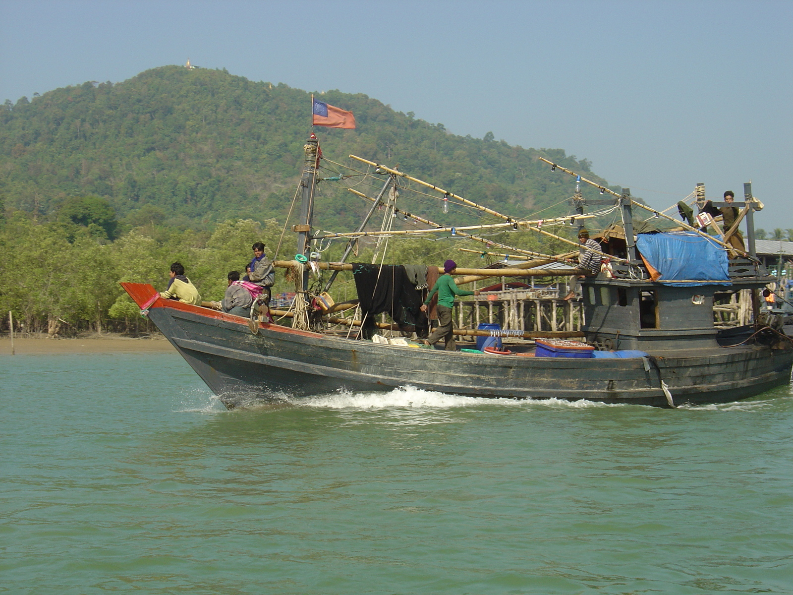 Picture Myanmar Myeik (Mergui) 2005-01 25 - Journey Myeik (Mergui)