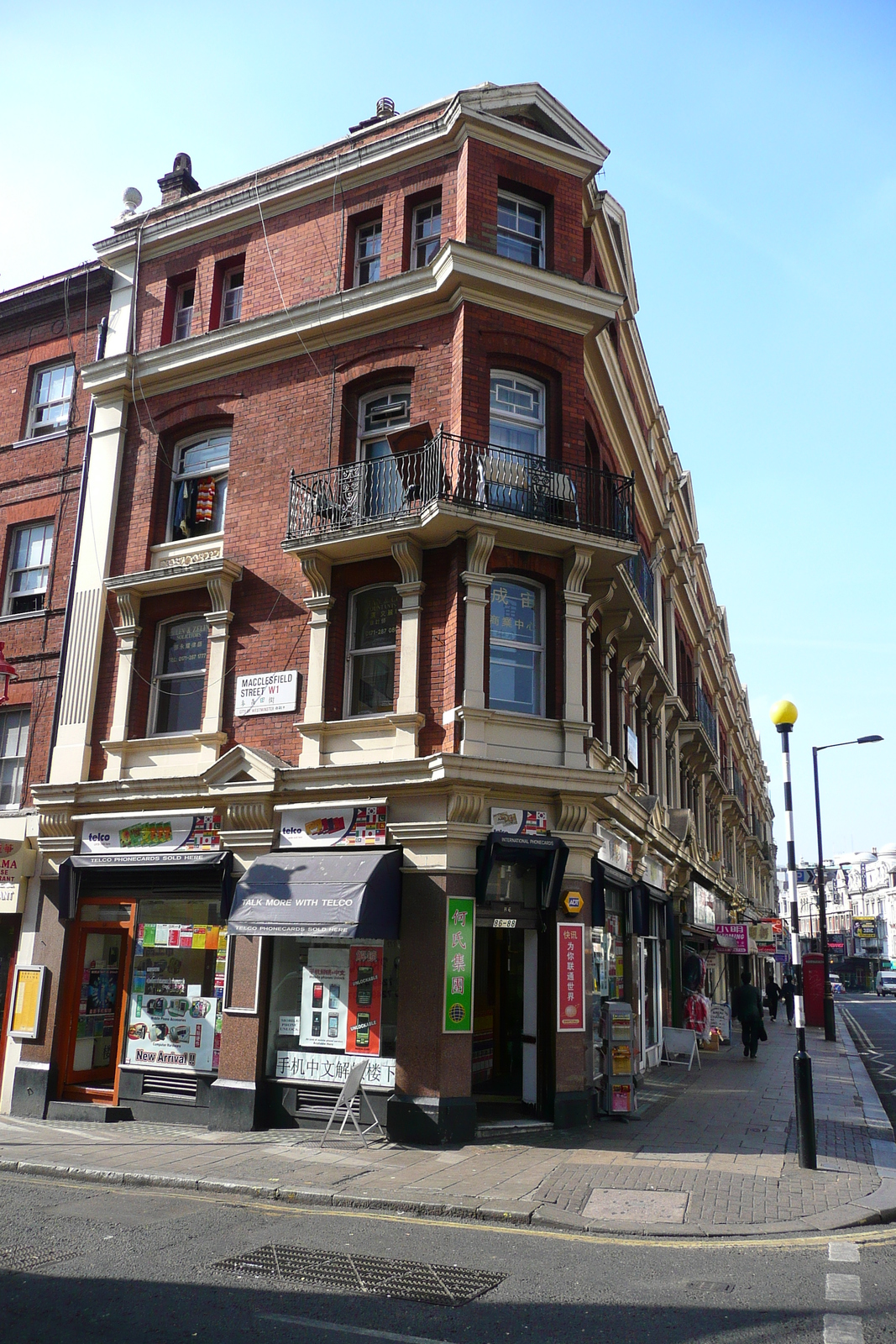 Picture United Kingdom London Shaftesbury Avenue 2007-09 21 - Photographer Shaftesbury Avenue