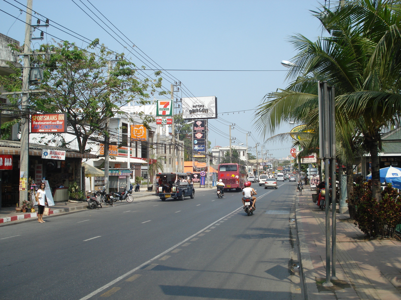 Picture Thailand Pattaya Pattaya Saisong 2008-01 126 - Car Rental Pattaya Saisong