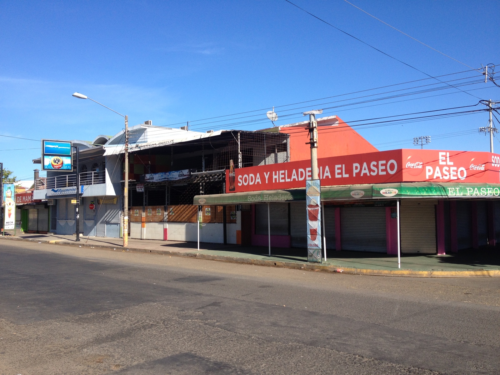 Picture Costa Rica Puntaneras 2015-03 24 - Shopping Mall Puntaneras