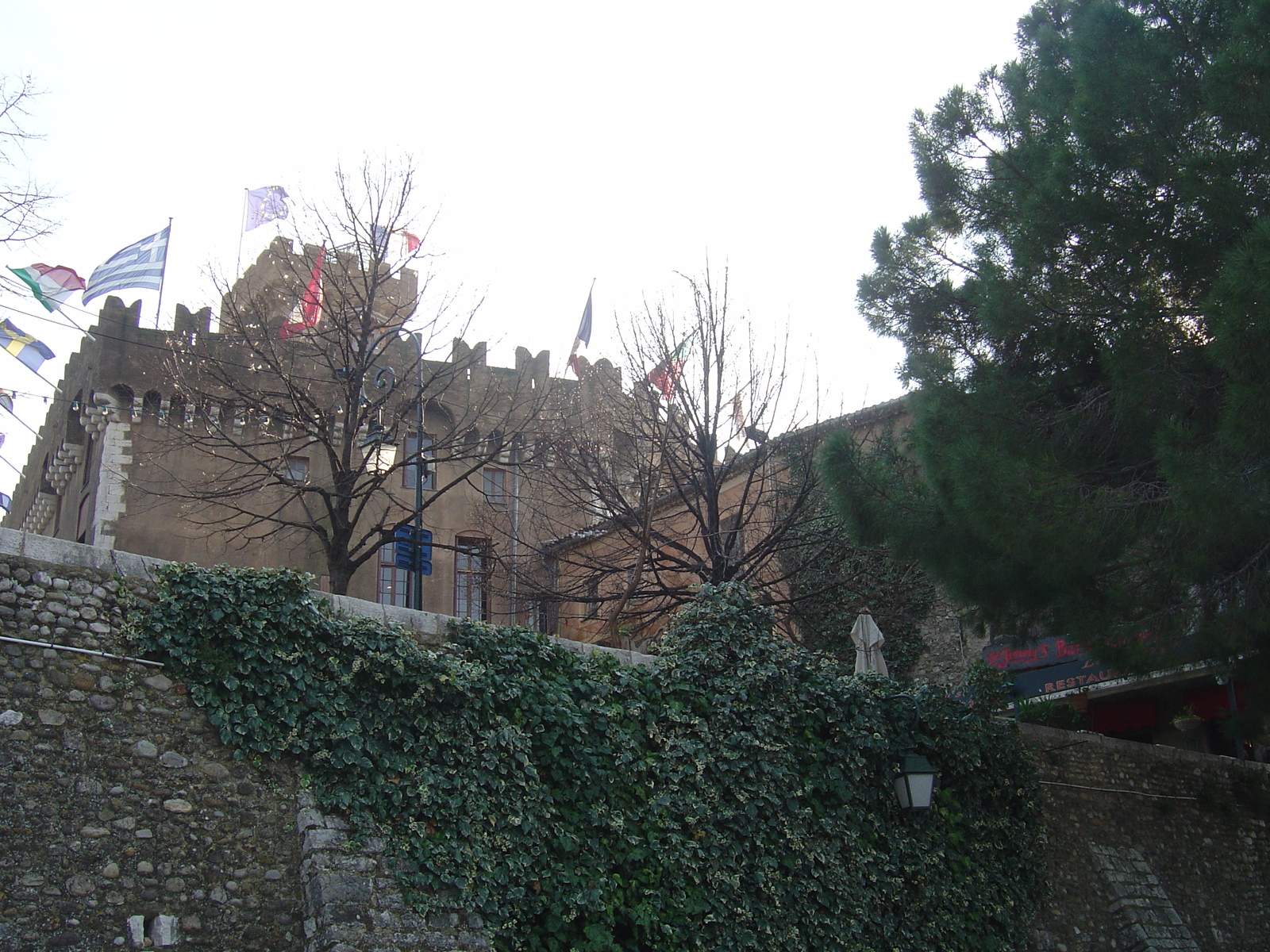 Picture France Les Hauts de Cagnes 2006-01 32 - Perspective Les Hauts de Cagnes