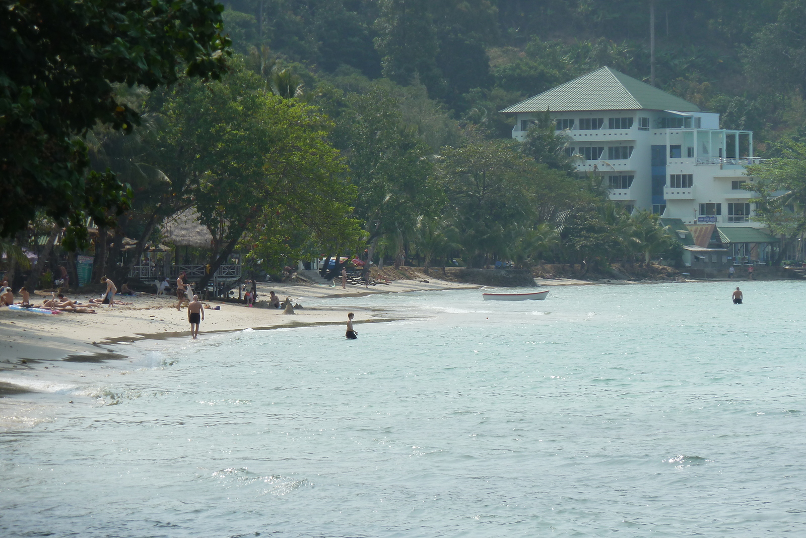 Picture Thailand Ko Chang Klong Prao beach 2011-02 76 - Shopping Mall Klong Prao beach