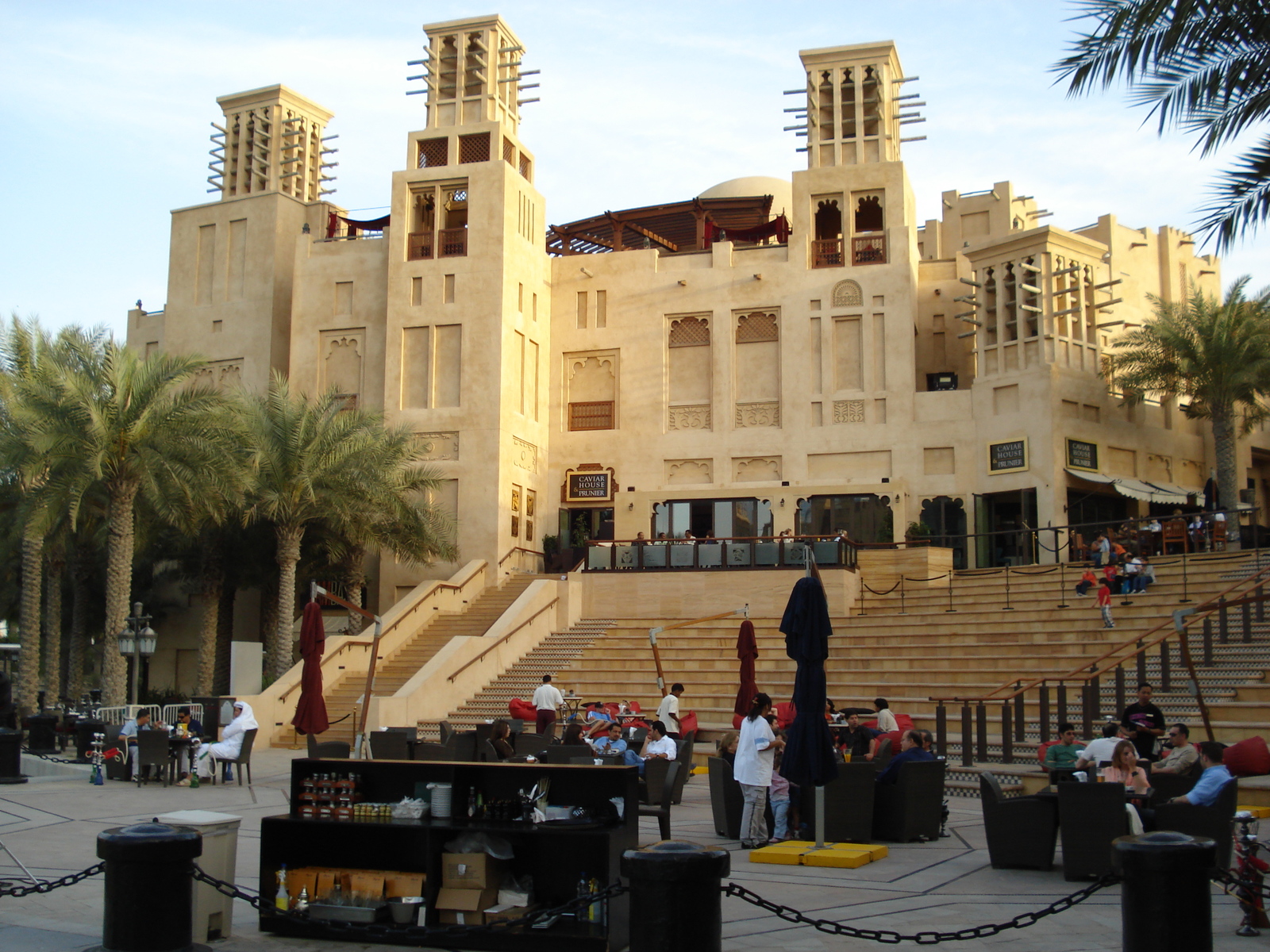 Picture United Arab Emirates Dubai Medina Jumeirah 2007-03 20 - Photographers Medina Jumeirah