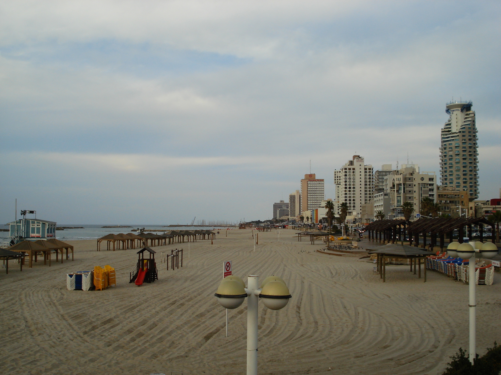 Picture Israel Tel Aviv Tel Aviv Sea Shore 2006-12 210 - Trip Tel Aviv Sea Shore