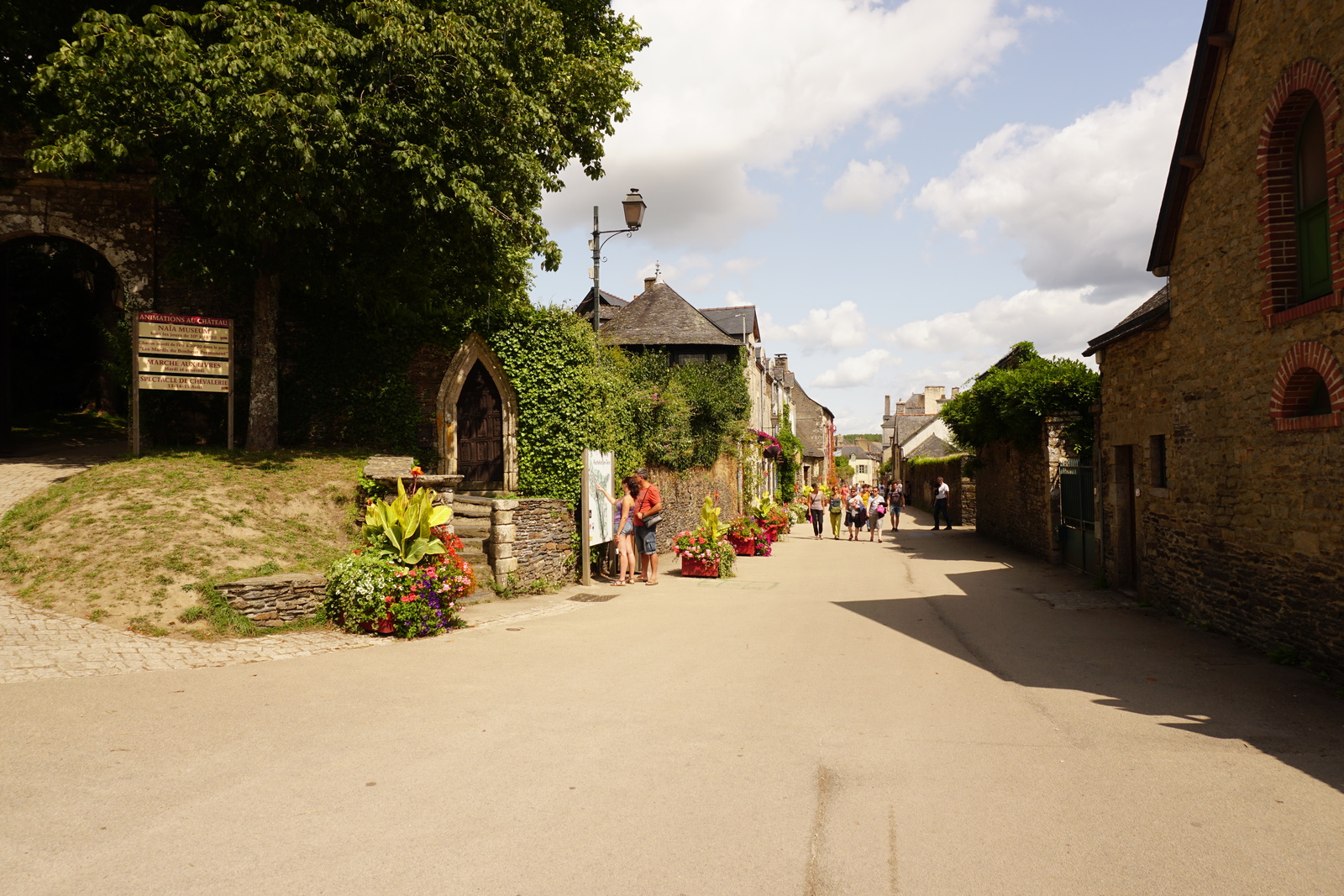 Picture France Rochefort-en-Terre 2017-08 8 - View Rochefort-en-Terre