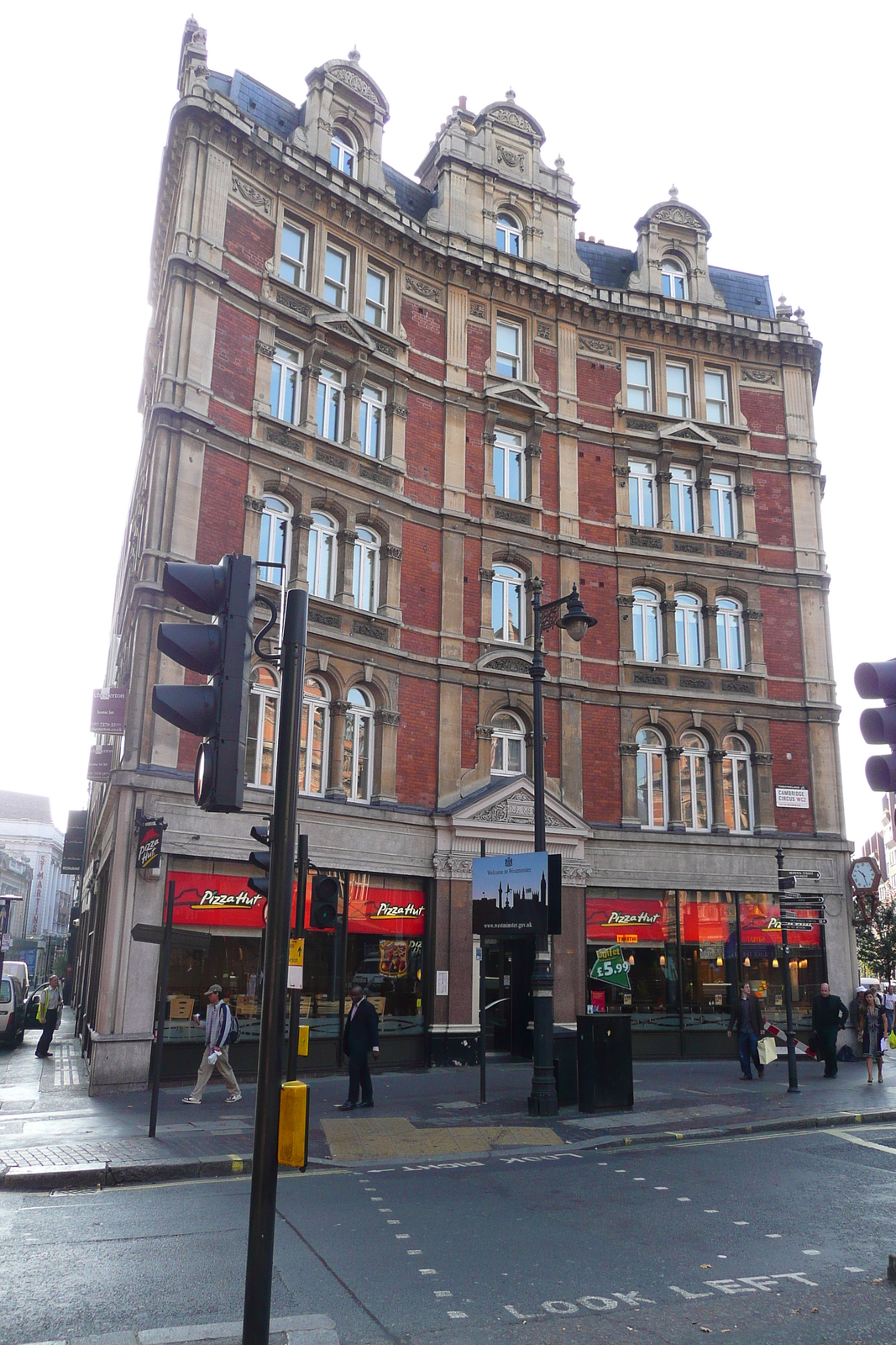 Picture United Kingdom London Shaftesbury Avenue 2007-09 86 - Photographers Shaftesbury Avenue