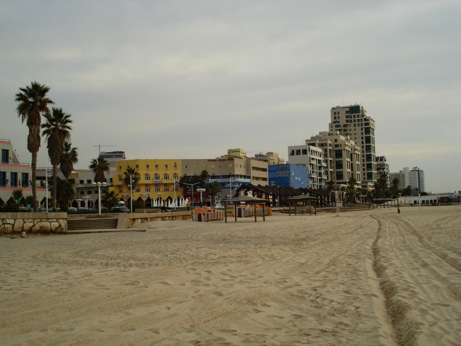 Picture Israel Tel Aviv Tel Aviv Sea Shore 2006-12 175 - Tourist Places Tel Aviv Sea Shore