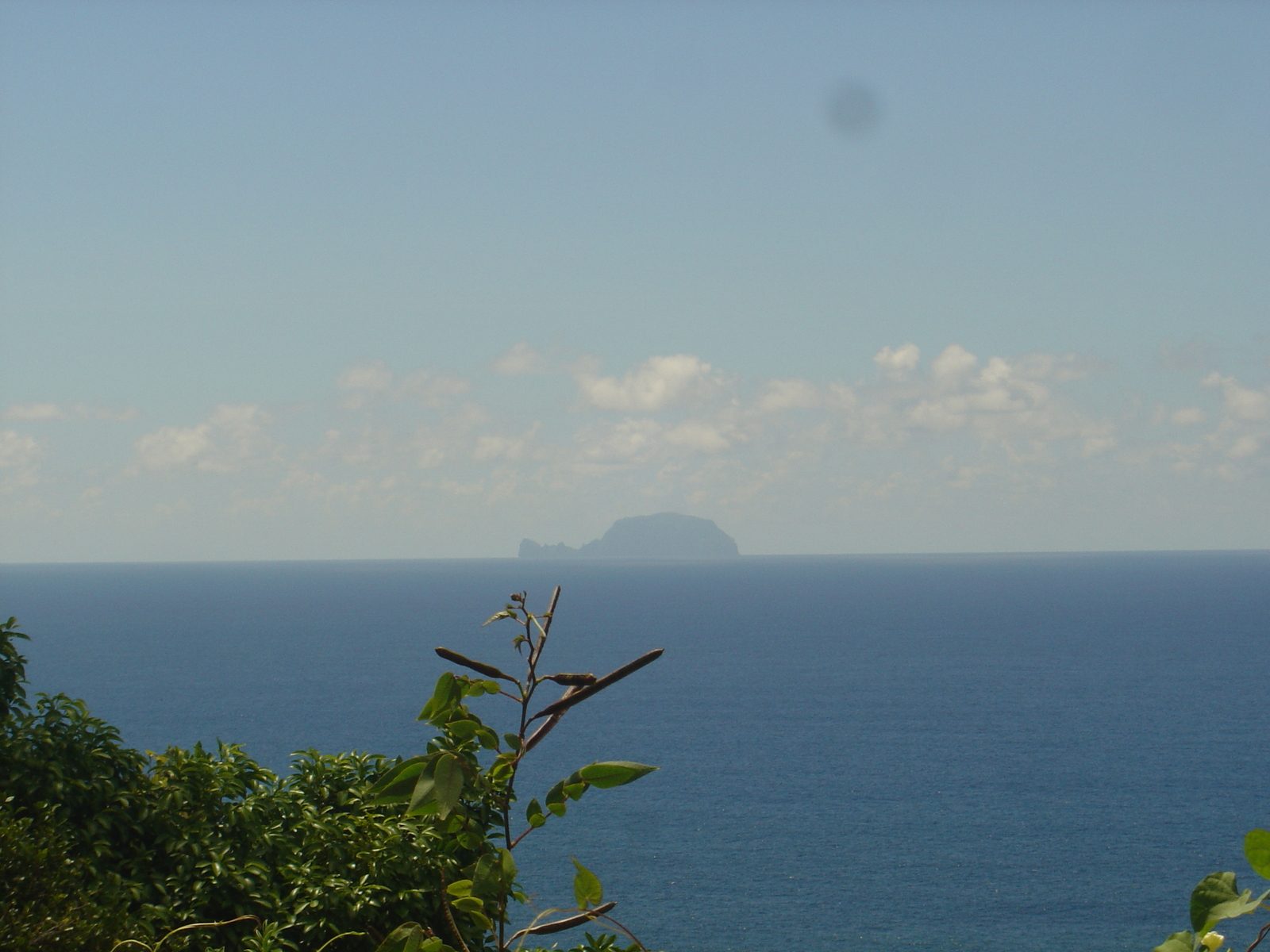 Picture Polynesia Marquises 2006-04 50 - View Marquises