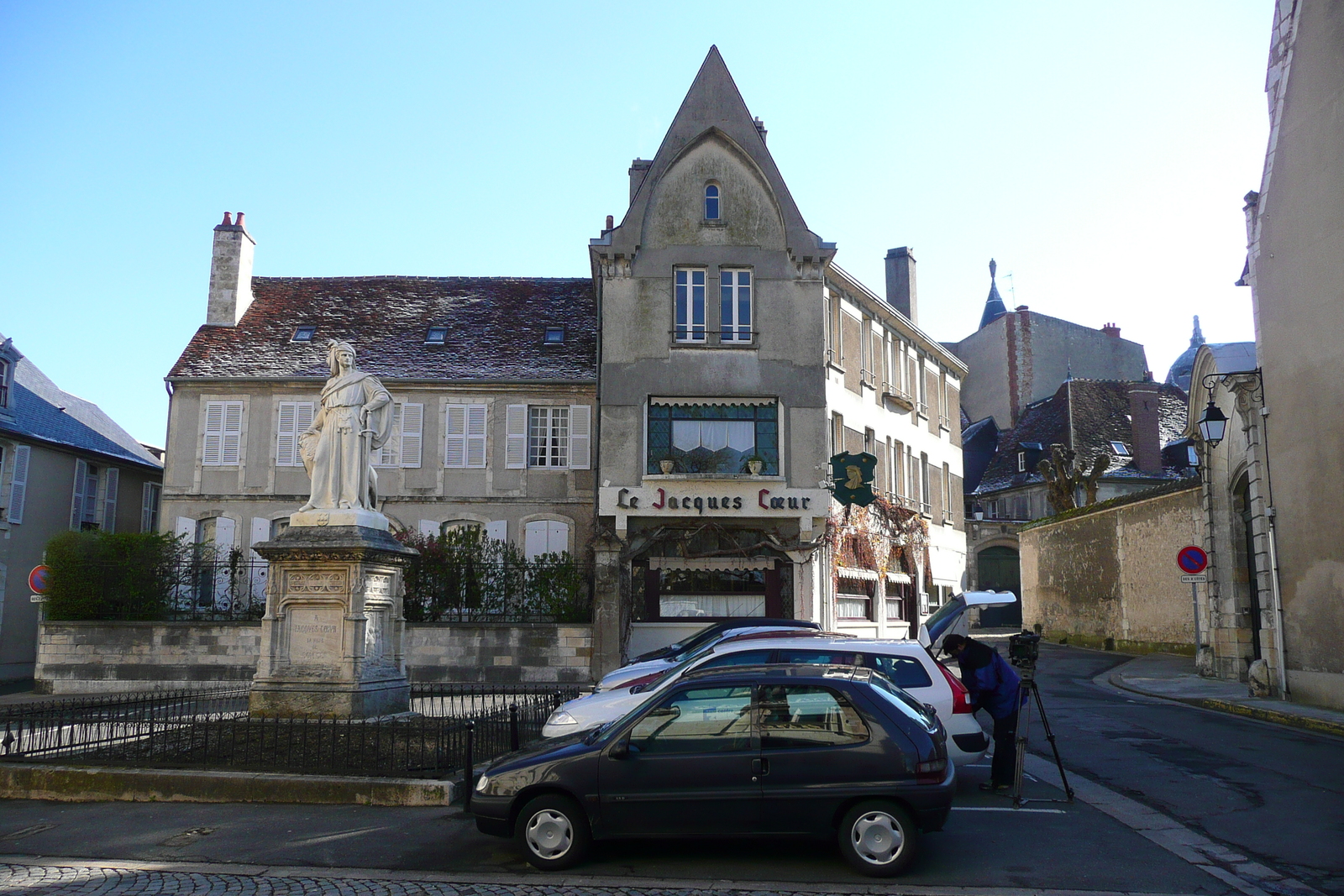 Picture France Bourges 2008-04 114 - Sightseeing Bourges