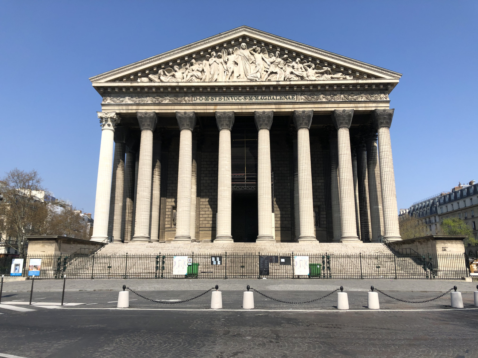 Picture France Paris lockdown 2020-03 95 - Road Paris lockdown