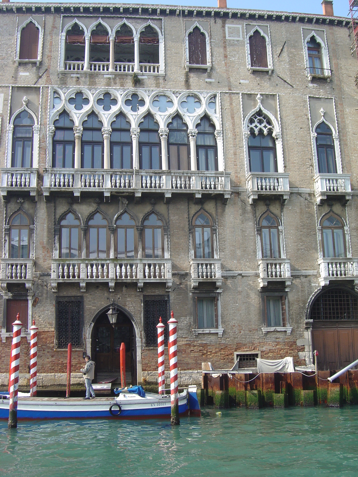 Picture Italy Venice 2005-03 66 - Tourist Venice