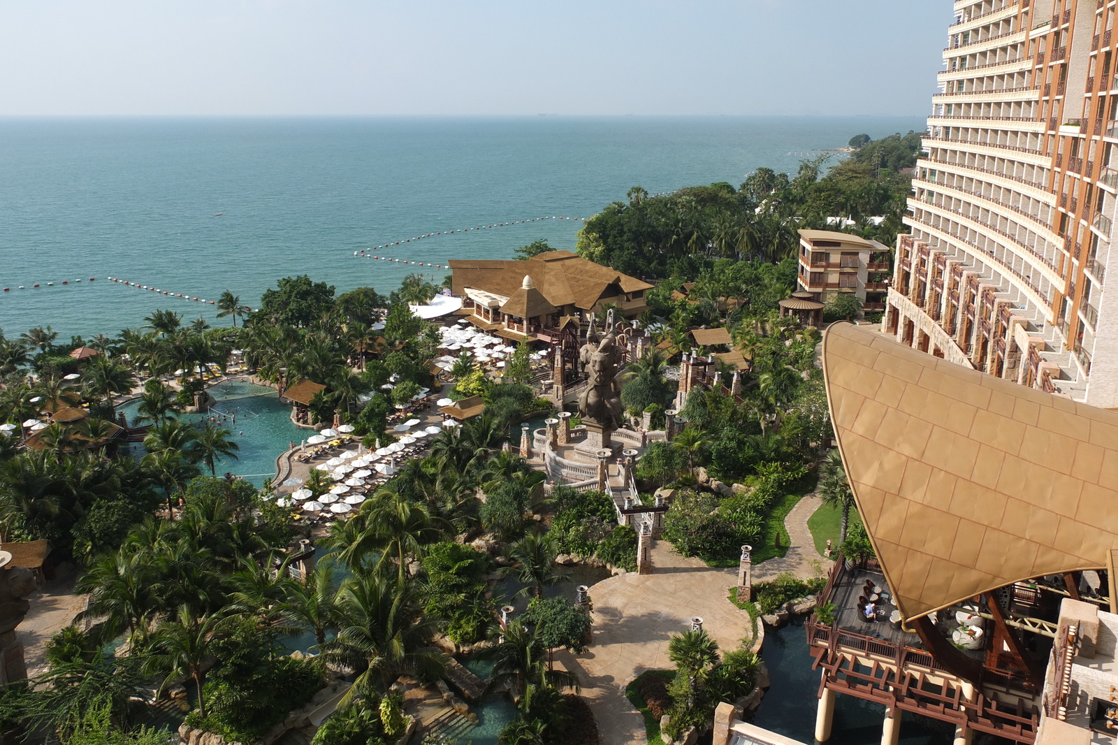 Picture Thailand Pattaya Centara Hotel 2012-12 36 - Discover Centara Hotel