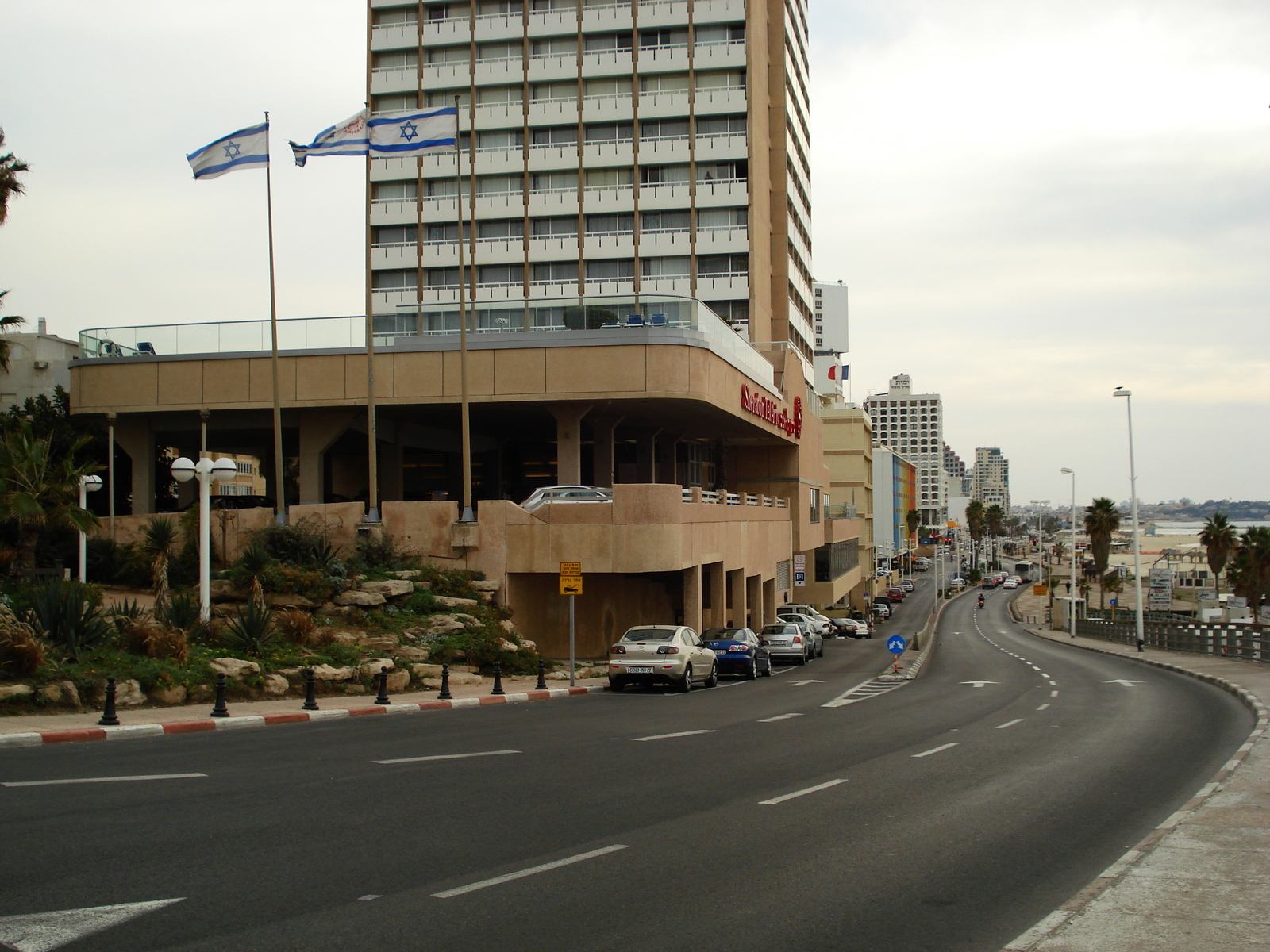 Picture Israel Tel Aviv Tel Aviv Sea Shore 2006-12 71 - Views Tel Aviv Sea Shore