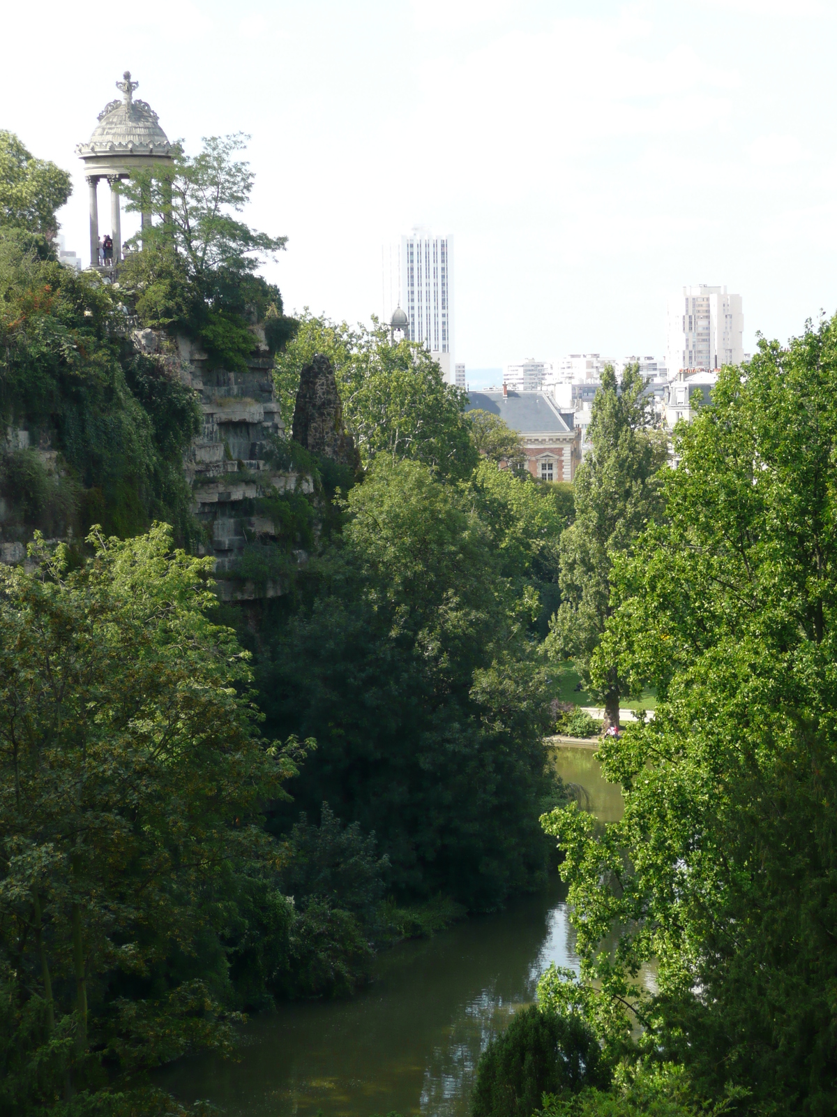 Picture France Paris Parc des Butes Chaumont 2007-08 91 - Flights Parc des Butes Chaumont