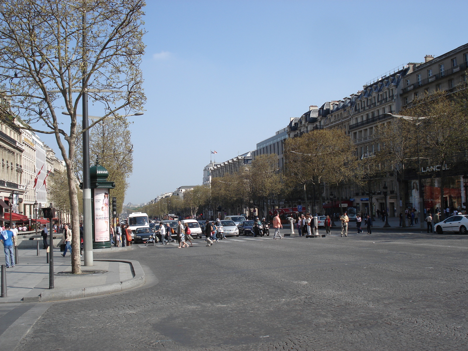 Picture France Paris Champs Elysees 2006-04 23 - Picture Champs Elysees