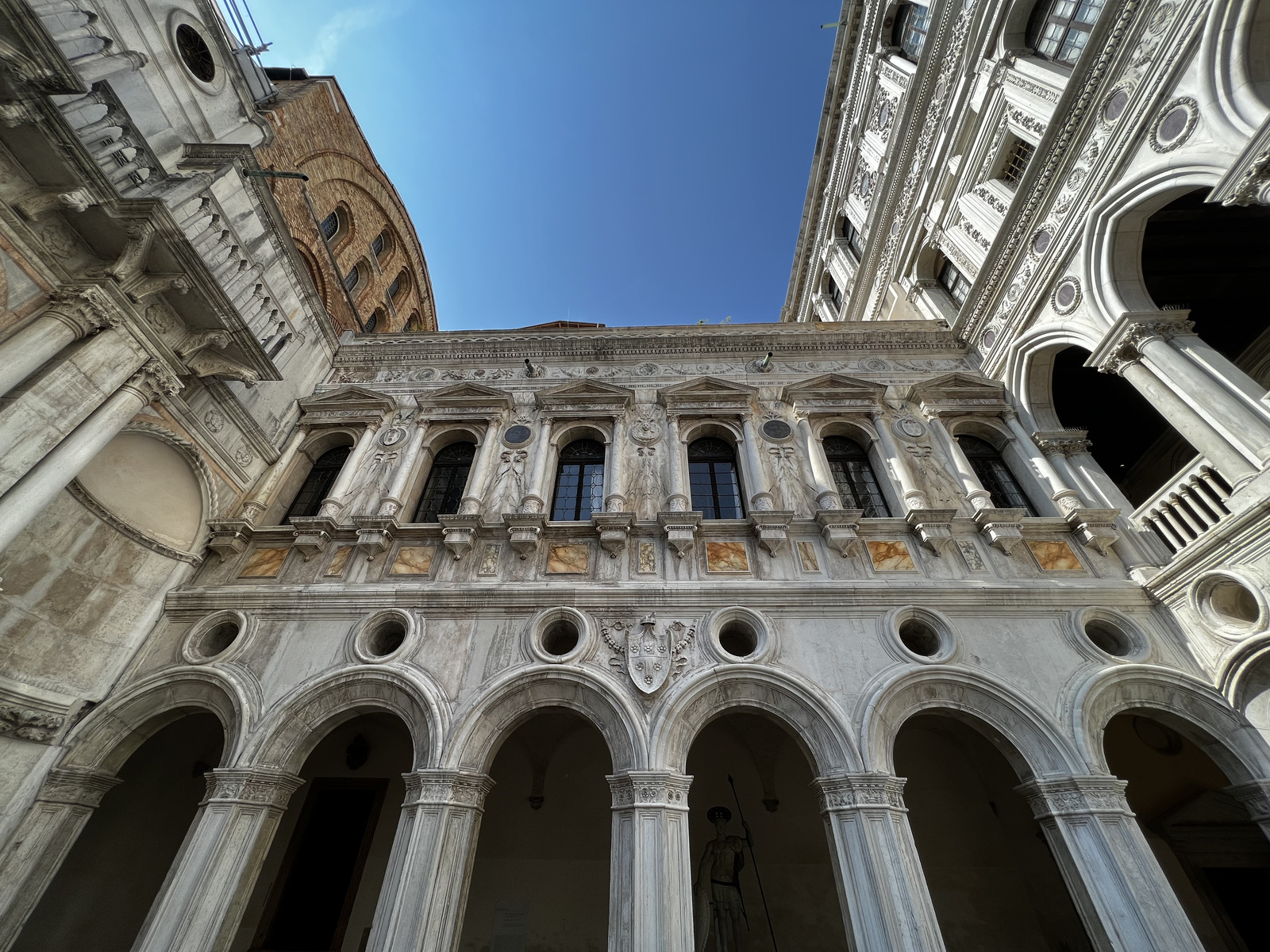 Picture Italy Venice Doge's Palace (Palazzo Ducale) 2022-05 64 - Pictures Doge's Palace (Palazzo Ducale)