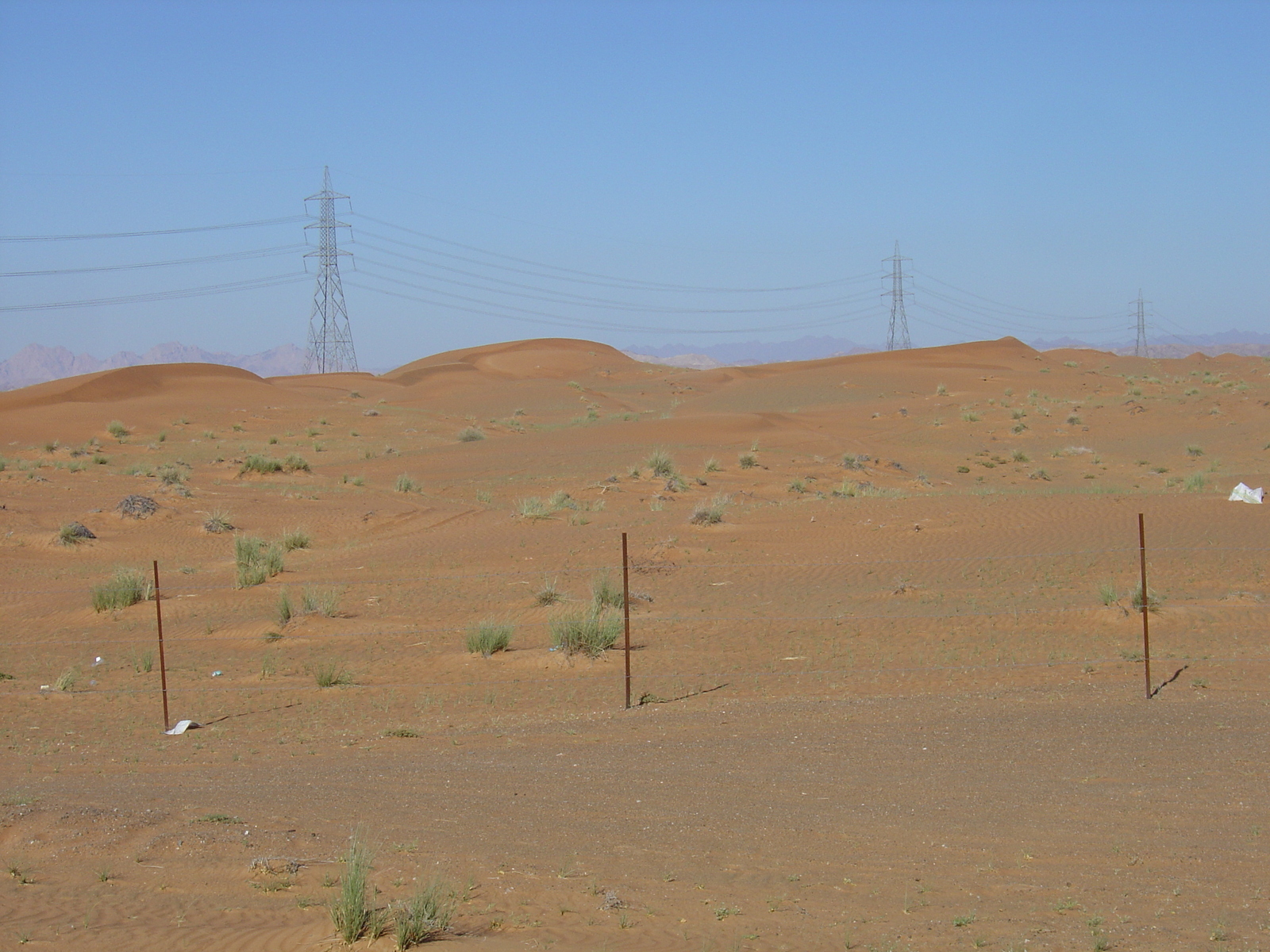 Picture United Arab Emirates Dubai to Al Ain road 2005-03 7 - Perspective Dubai to Al Ain road