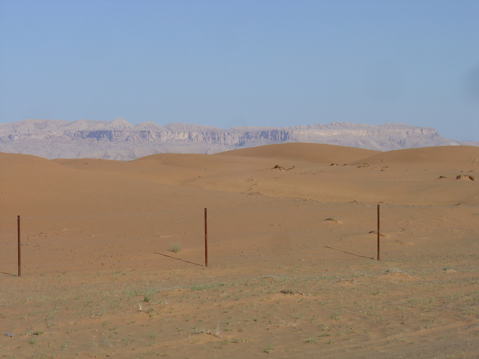 Picture United Arab Emirates Dubai to Al Ain road 2005-03 0 - Photographers Dubai to Al Ain road