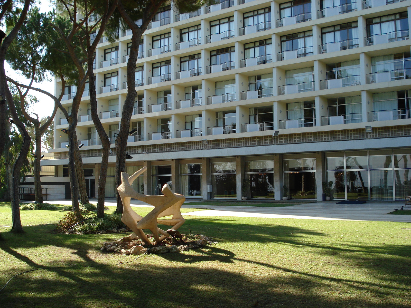 Picture Israel Haifa Dan Carmel Hotel 2006-12 16 - Perspective Dan Carmel Hotel