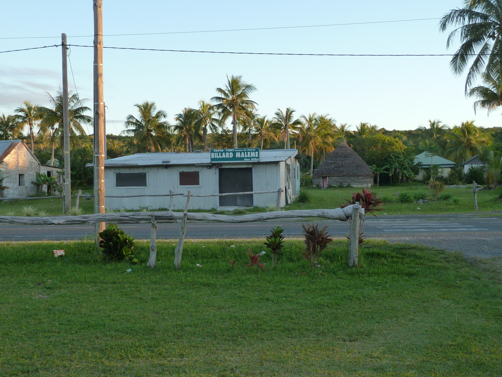 Picture New Caledonia Lifou We 2010-05 16 - Photos We