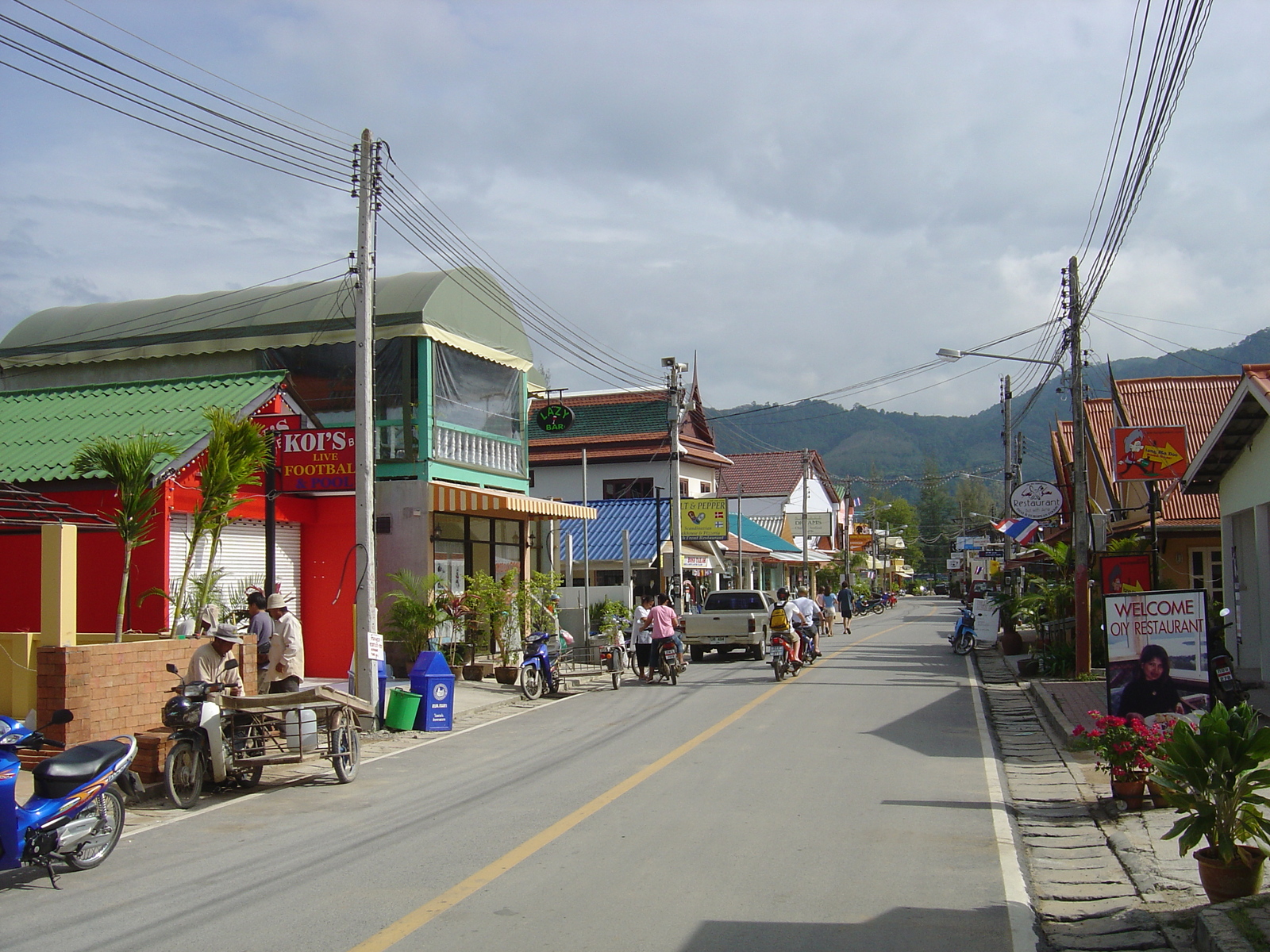 Picture Thailand Phuket Kamala Beach 2005-12 126 - Picture Kamala Beach