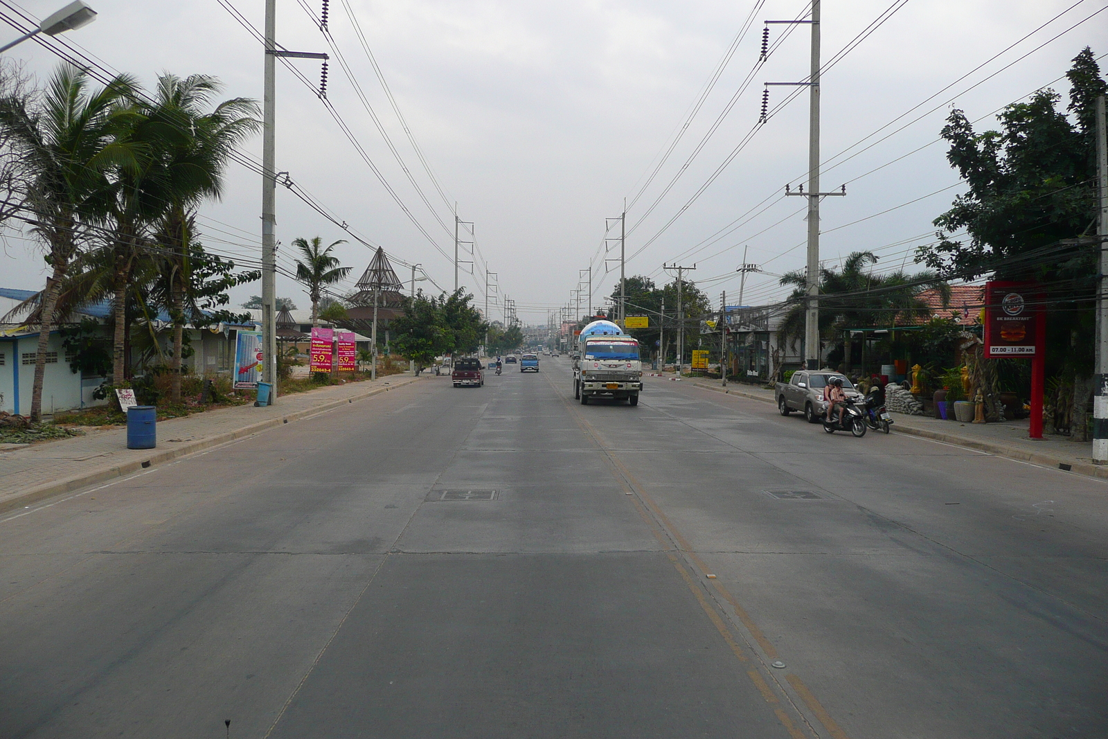 Picture Thailand Pattaya Theprasit 2008-01 38 - Sightseeing Theprasit