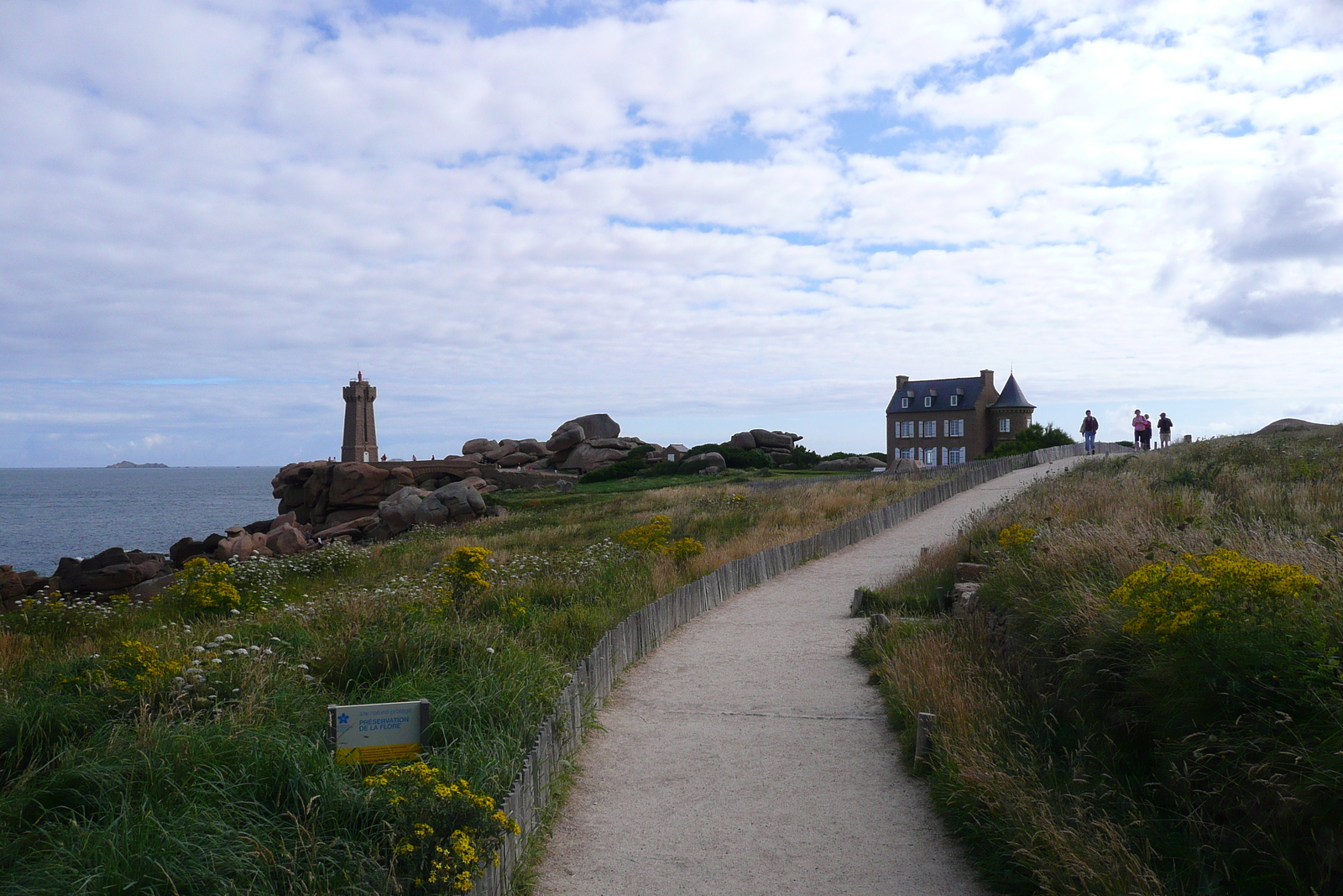 Picture France Perros Guirec Ploumanach 2007-08 10 - Tourist Attraction Ploumanach