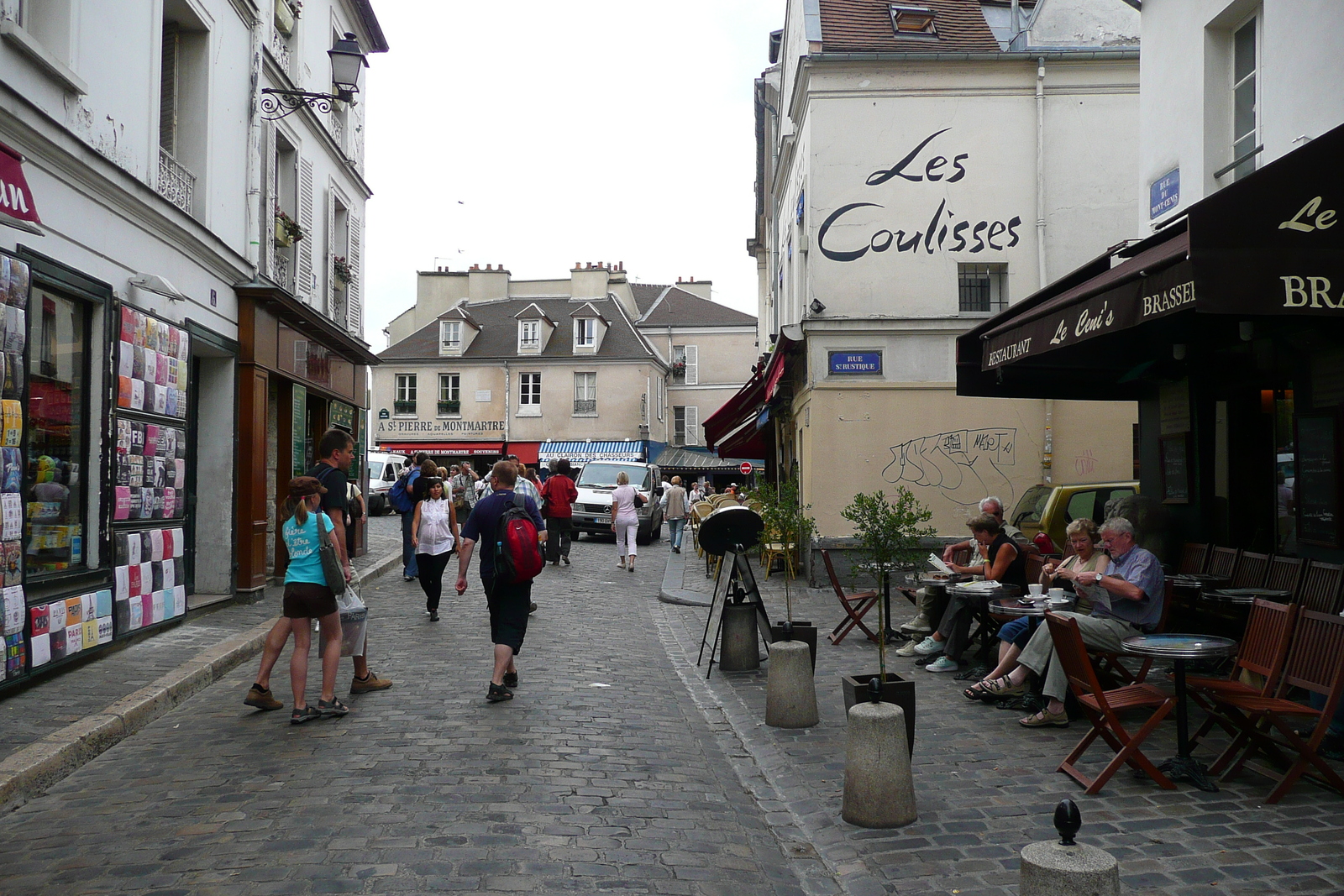 Picture France Paris Montmartre 2007-06 115 - Photographers Montmartre