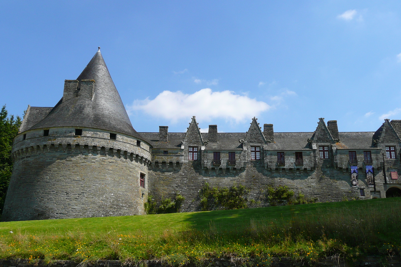 Picture France Pontivy Rohan's Dukes Castle 2007-08 4 - Discover Rohan's Dukes Castle