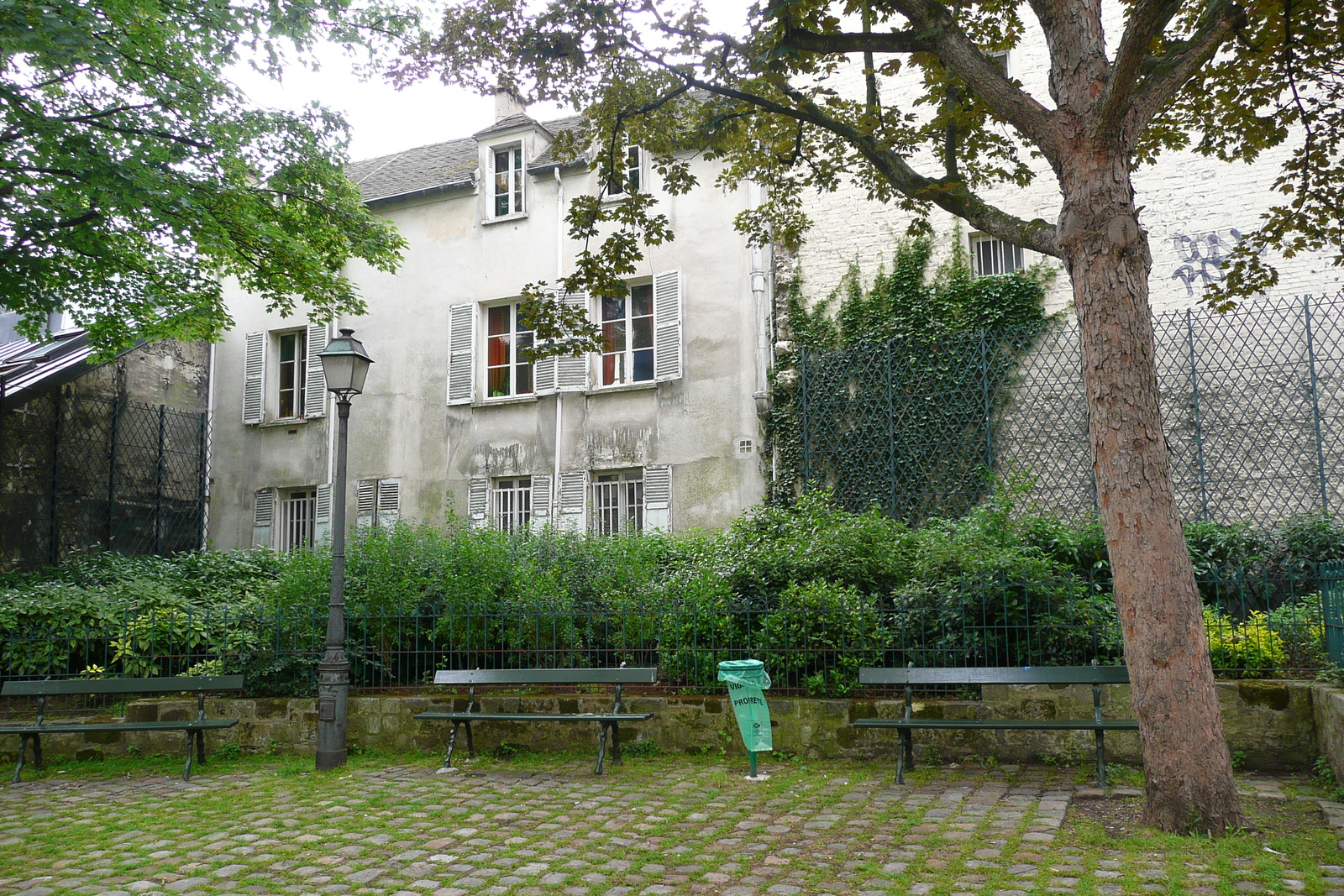 Picture France Paris Montmartre 2007-06 45 - Photographer Montmartre