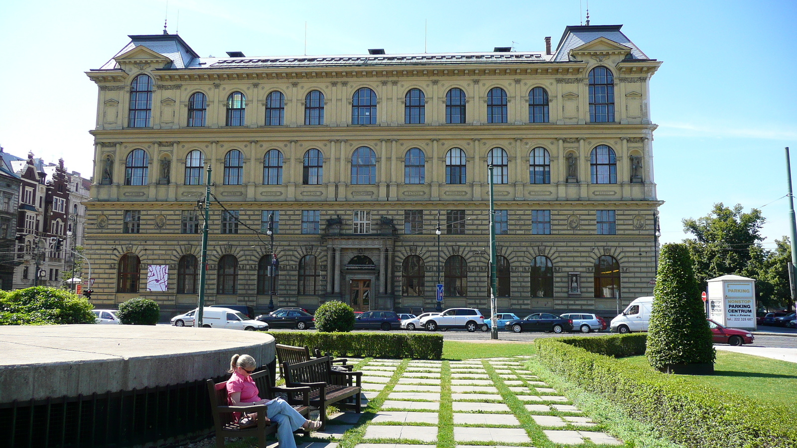 Picture Czech Republic Prague 17 Listopadu 2007-07 19 - Shopping Mall 17 Listopadu