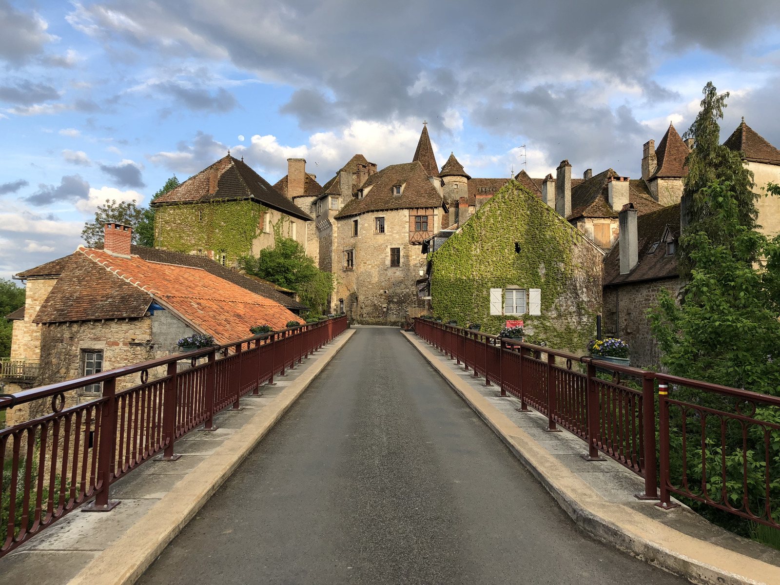 Picture France Carennac 2018-04 116 - Perspective Carennac