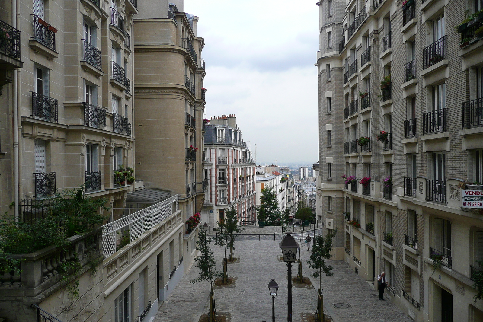 Picture France Paris Montmartre 2007-06 78 - View Montmartre