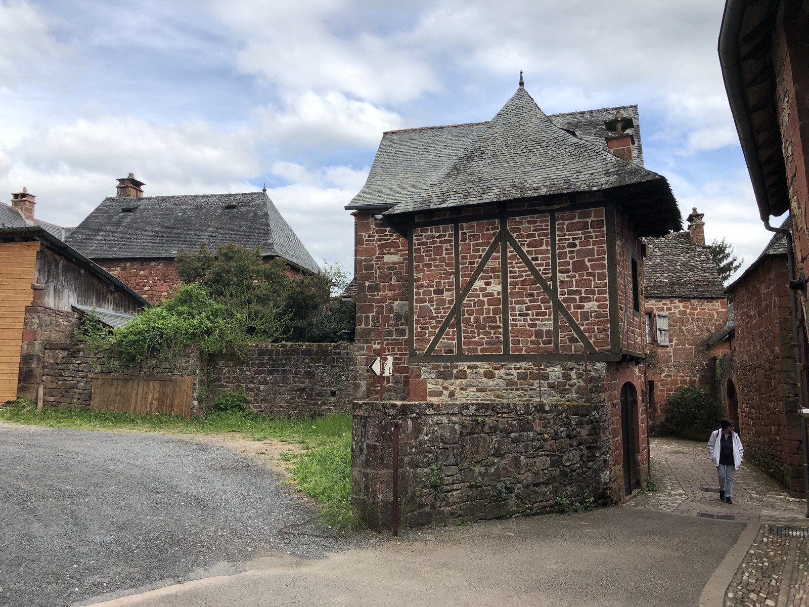 Picture France Collonges la Rouge 2018-04 38 - Road Map Collonges la Rouge