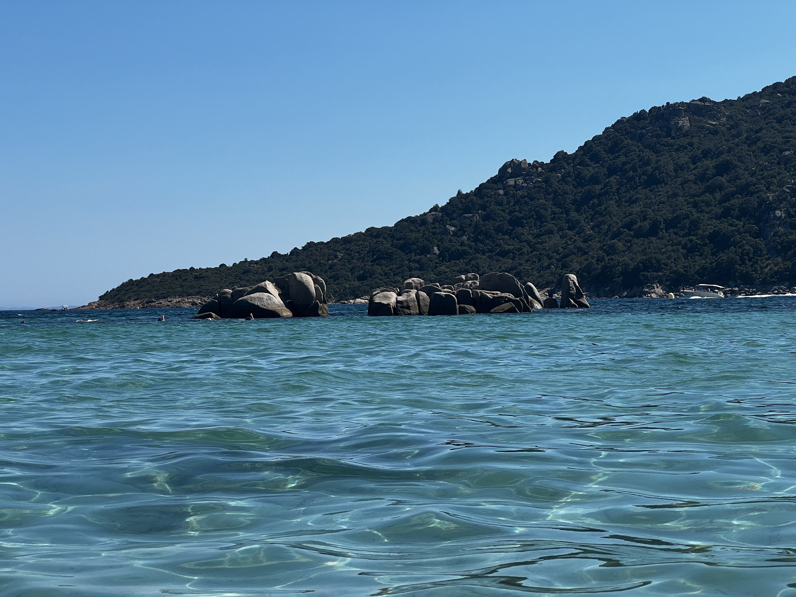 Picture France Corsica Santa Giulia Beach 2022-07 3 - View Santa Giulia Beach