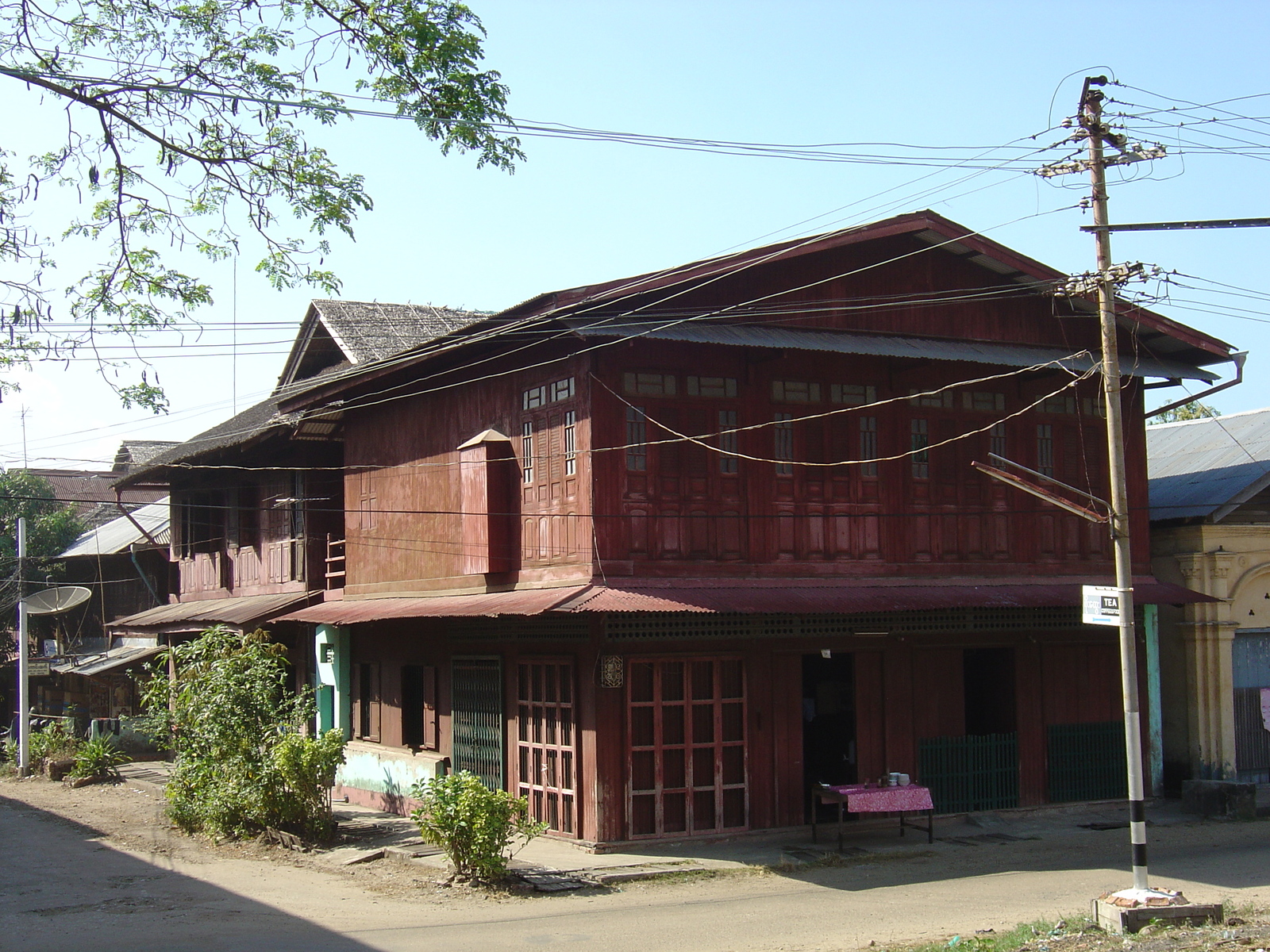 Picture Myanmar Myeik (Mergui) 2005-01 198 - Perspective Myeik (Mergui)