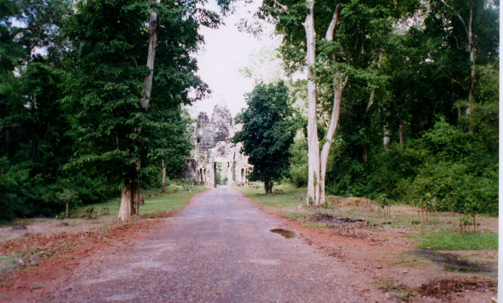 Picture Cambodia Angkor 1996-06 57 - View Angkor