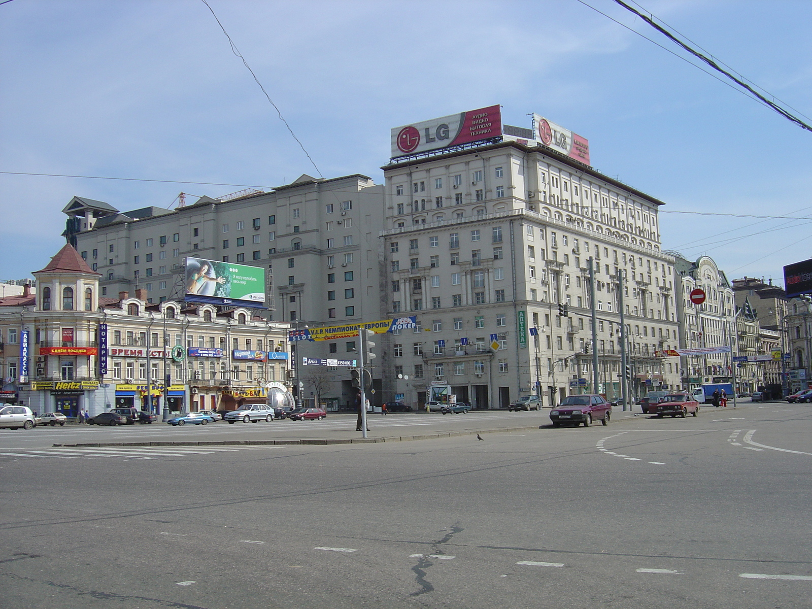 Picture Russia Moscow Tverskaja Street 2005-04 31 - Sightseeing Tverskaja Street