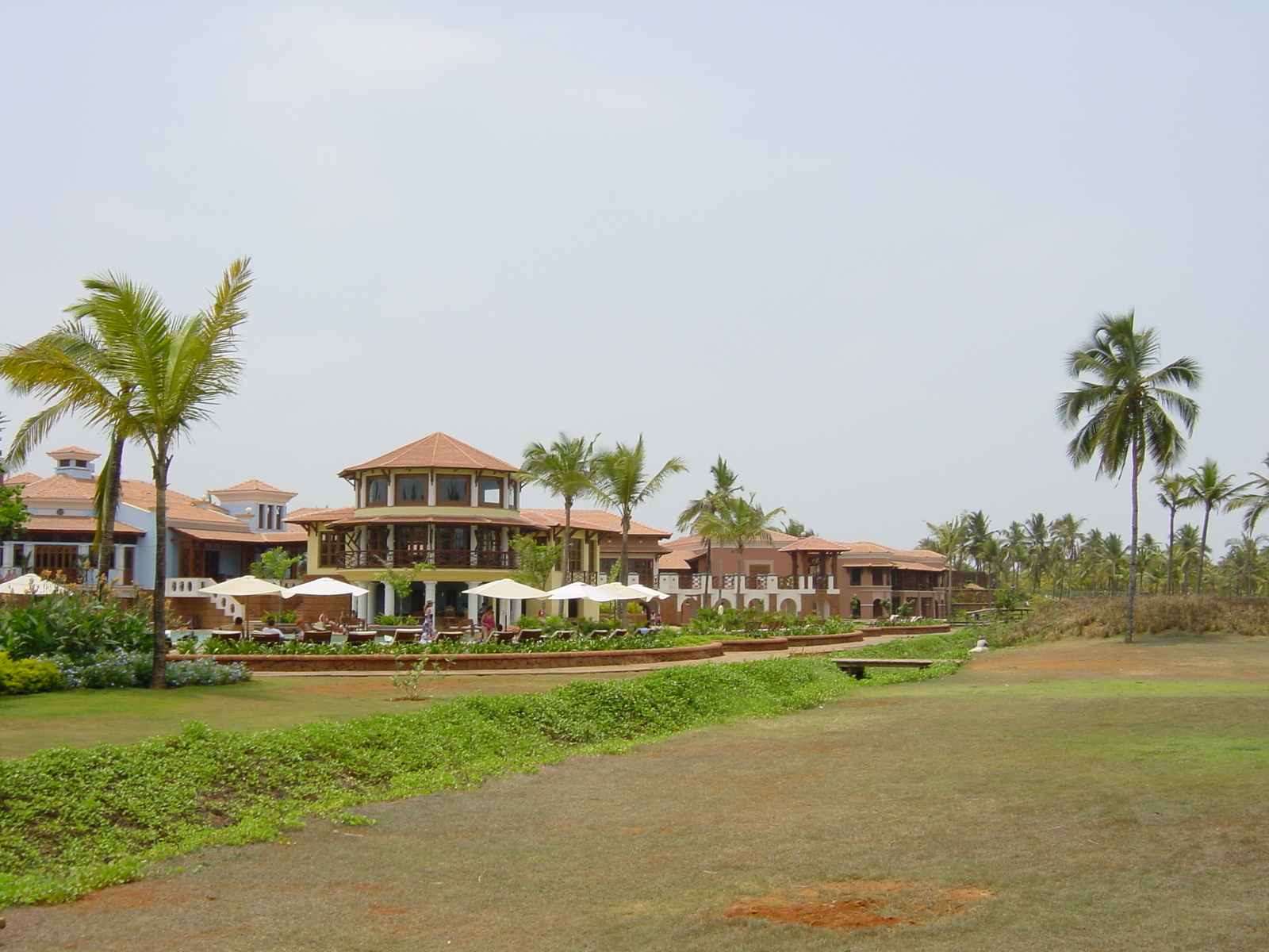 Picture India Goa hyatt hotel 2003-05 42 - Perspective hyatt hotel