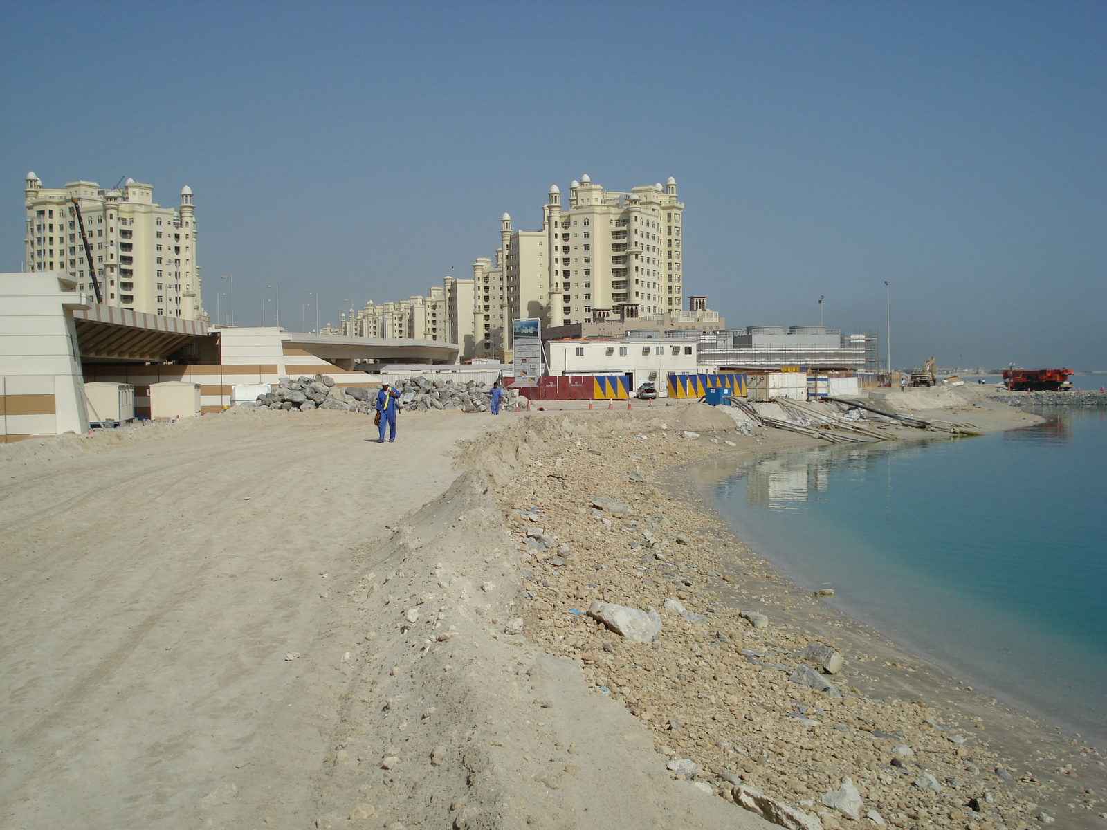 Picture United Arab Emirates Dubai Jumeirah Beach 2007-03 36 - Photos Jumeirah Beach