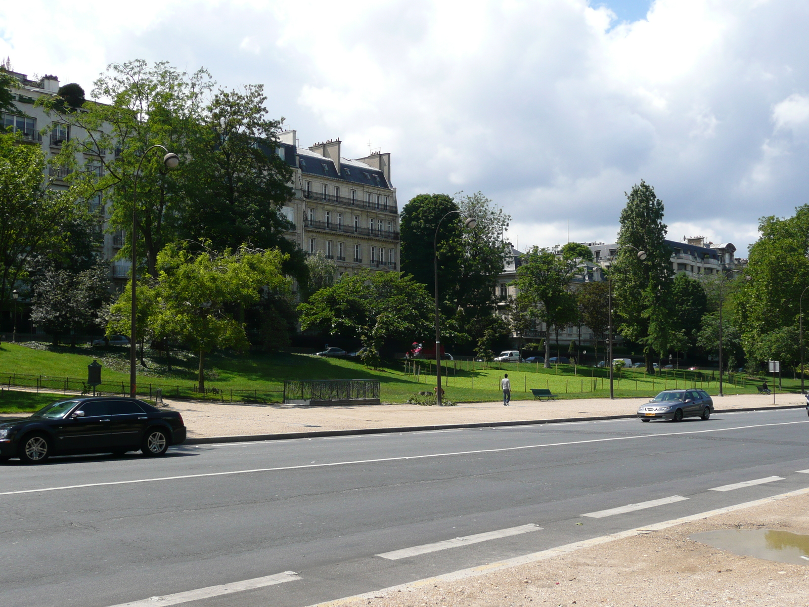 Picture France Paris Avenue Foch 2007-06 197 - Car Rental Avenue Foch